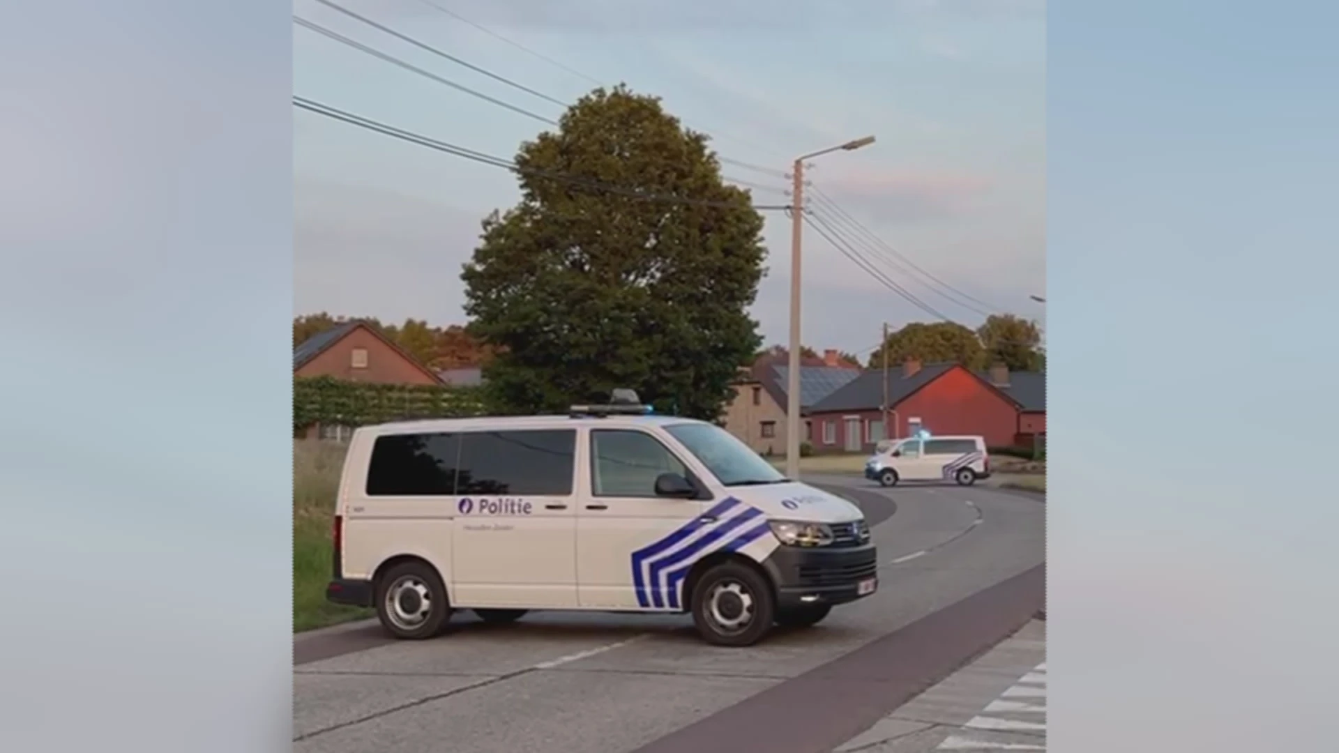 Schaffensesteenweg in Paal tijdje afgesloten, politie arresteert man