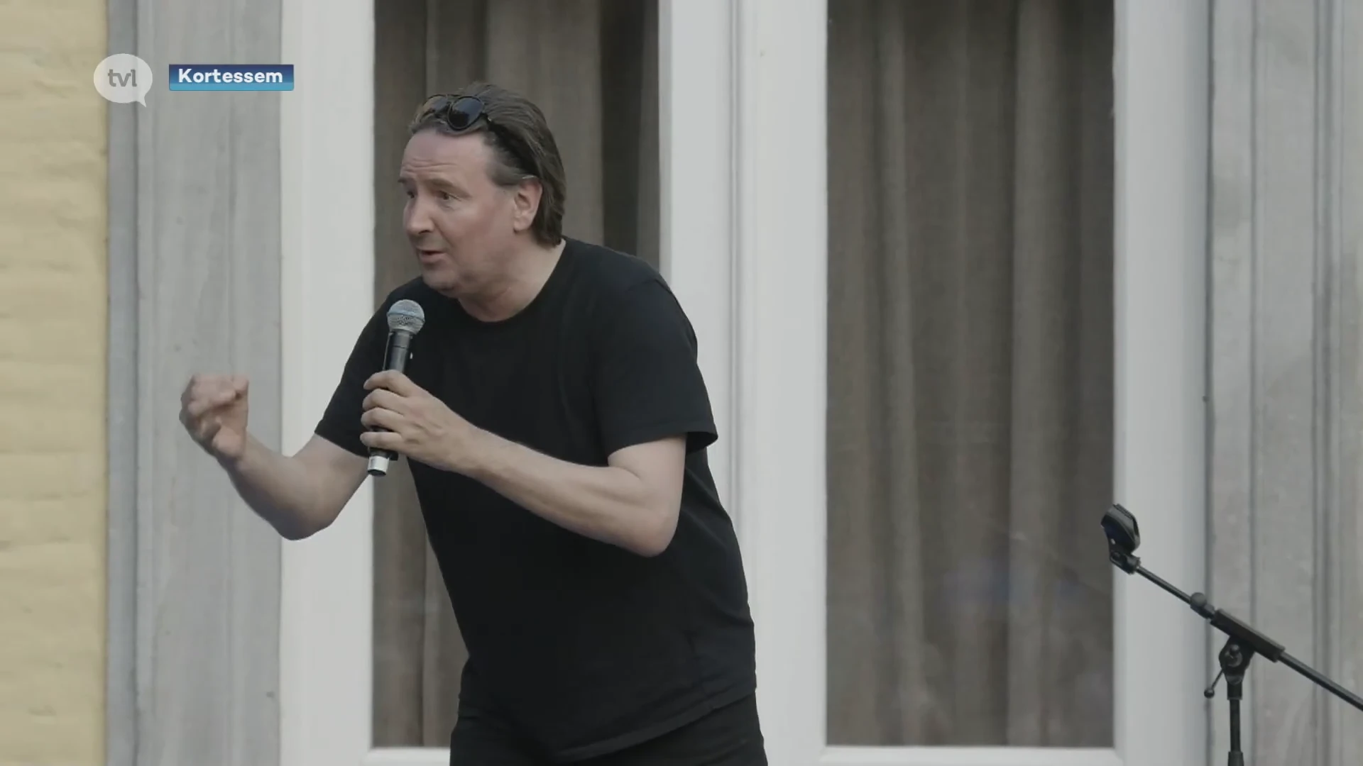 De Vertellingen: Don Vitalski speelt voor vol plein in Hasselt