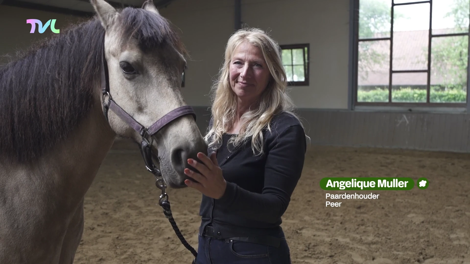 Angelique Muller Paardenhouder Peer