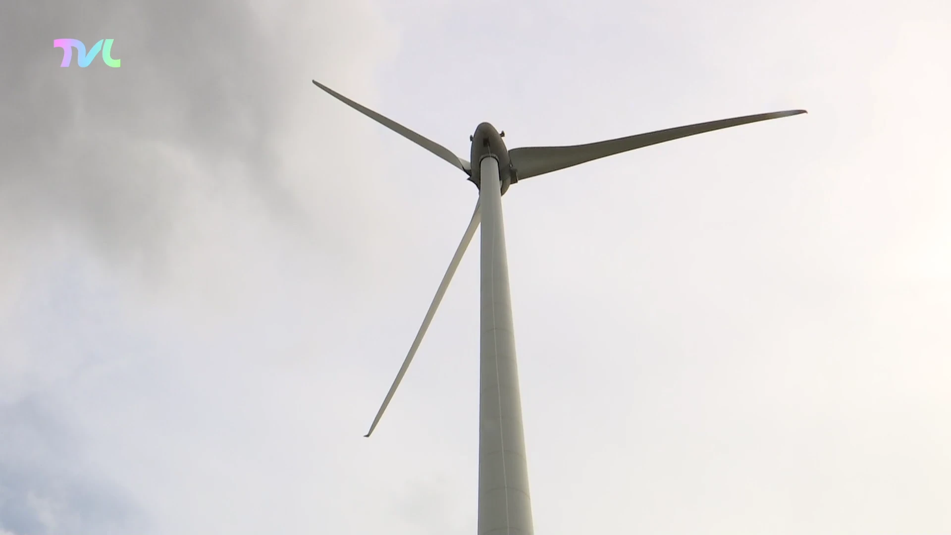 Onderhoudstechnieker zit vast in Genkse windmolen