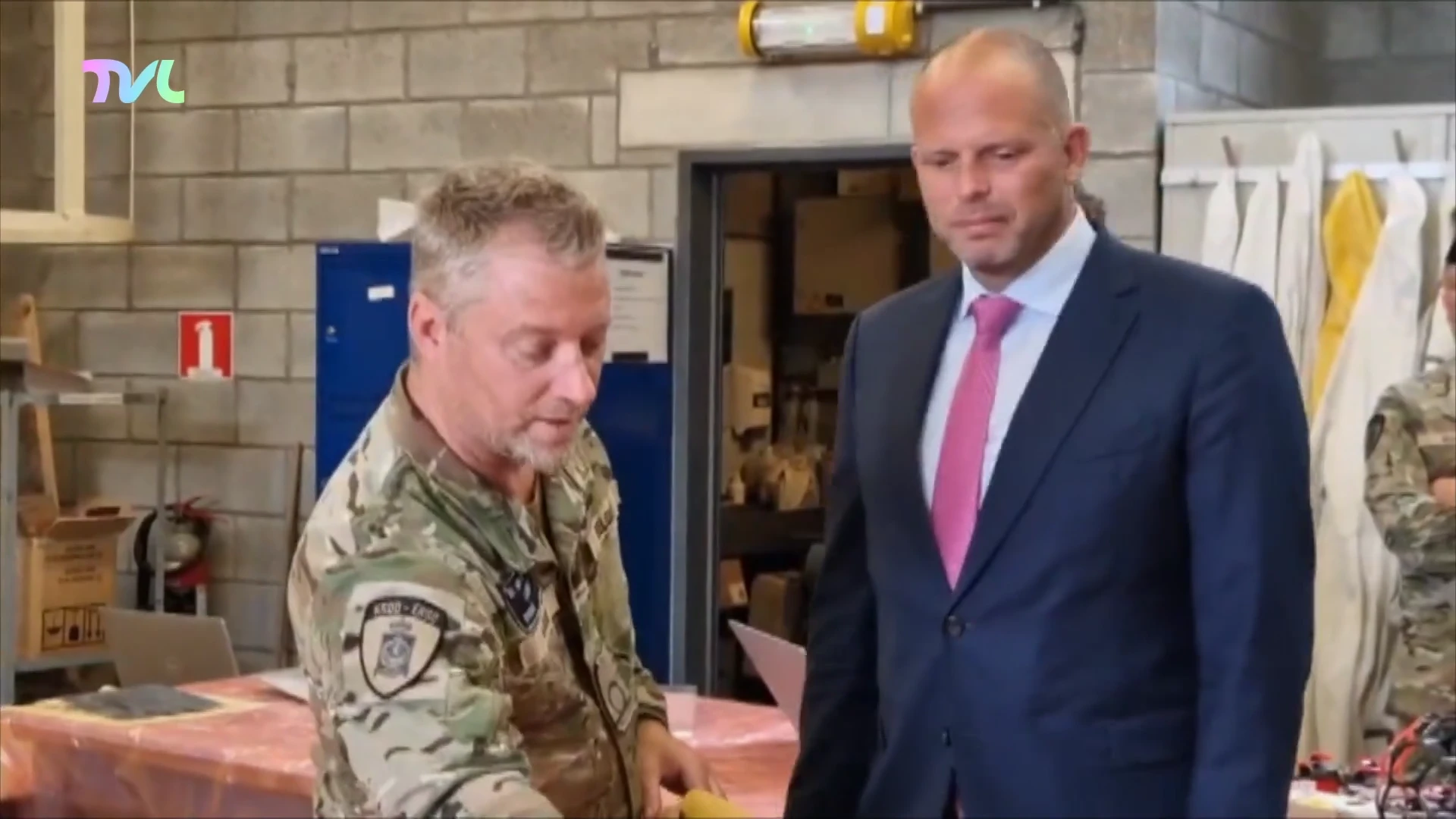 Minister van Defensie bezoekt Saffraanberg
