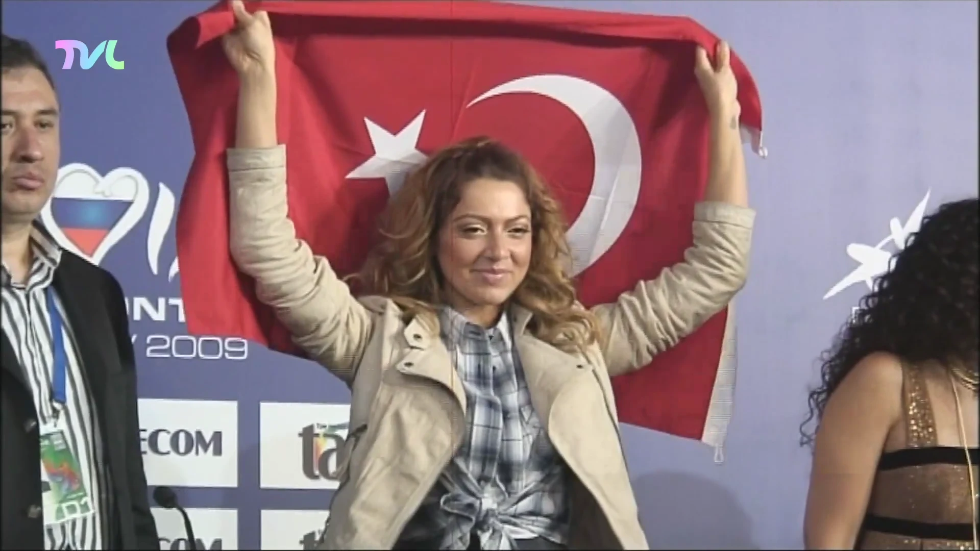 Hoofdafbeelding voor artikel Zangeres Hadise opgepakt tijdens…