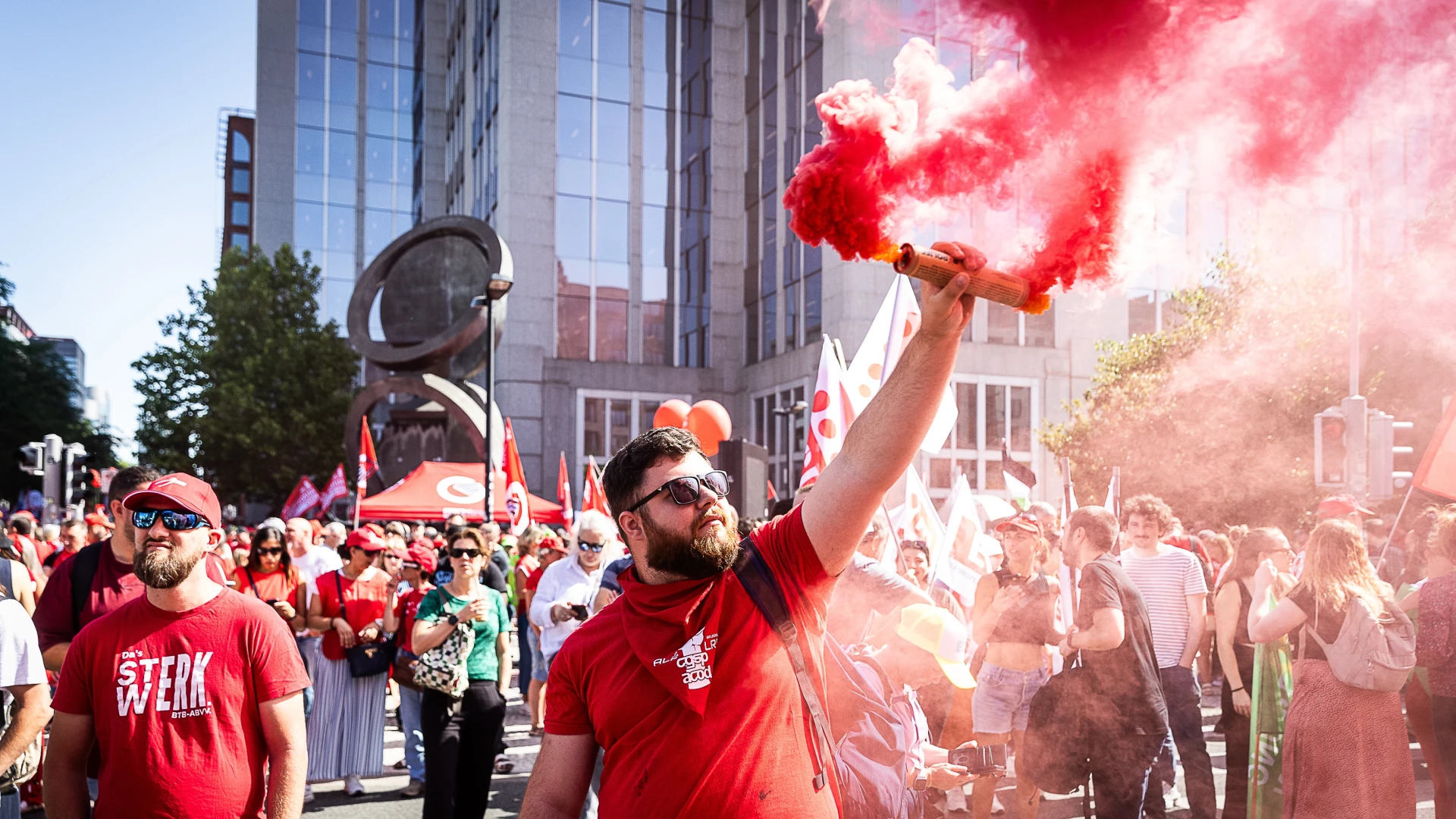 Hoofdafbeelding voor artikel LIVEBLOG: nationale stakingsdag…
