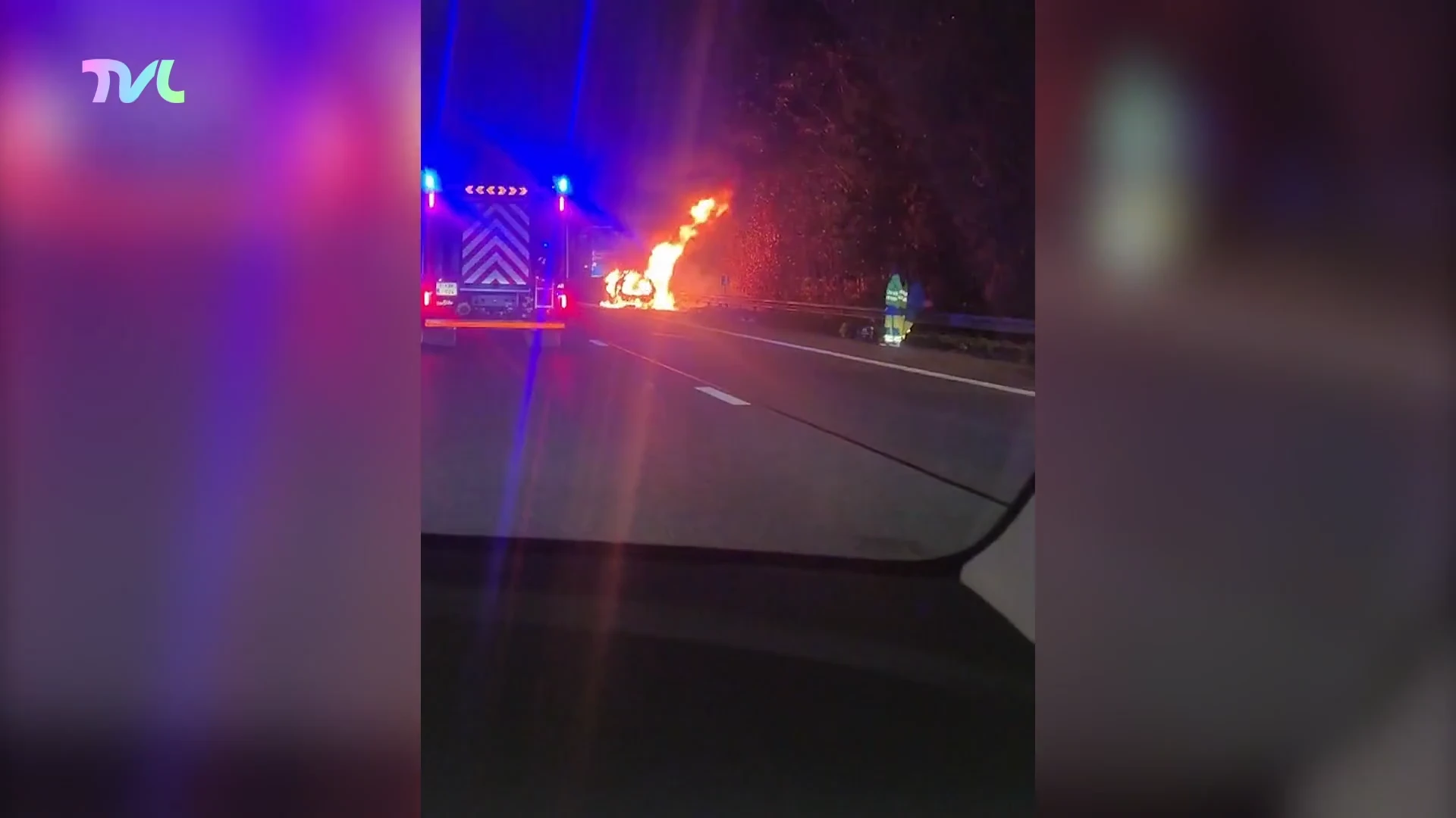 Hoofdafbeelding voor artikel Auto brandt volledig uit op…