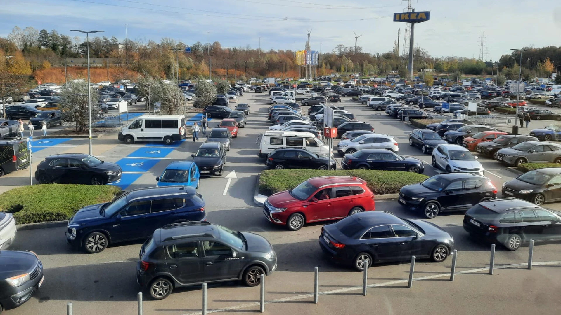 Hoofdafbeelding voor artikel Politie LRH meldt file aan…