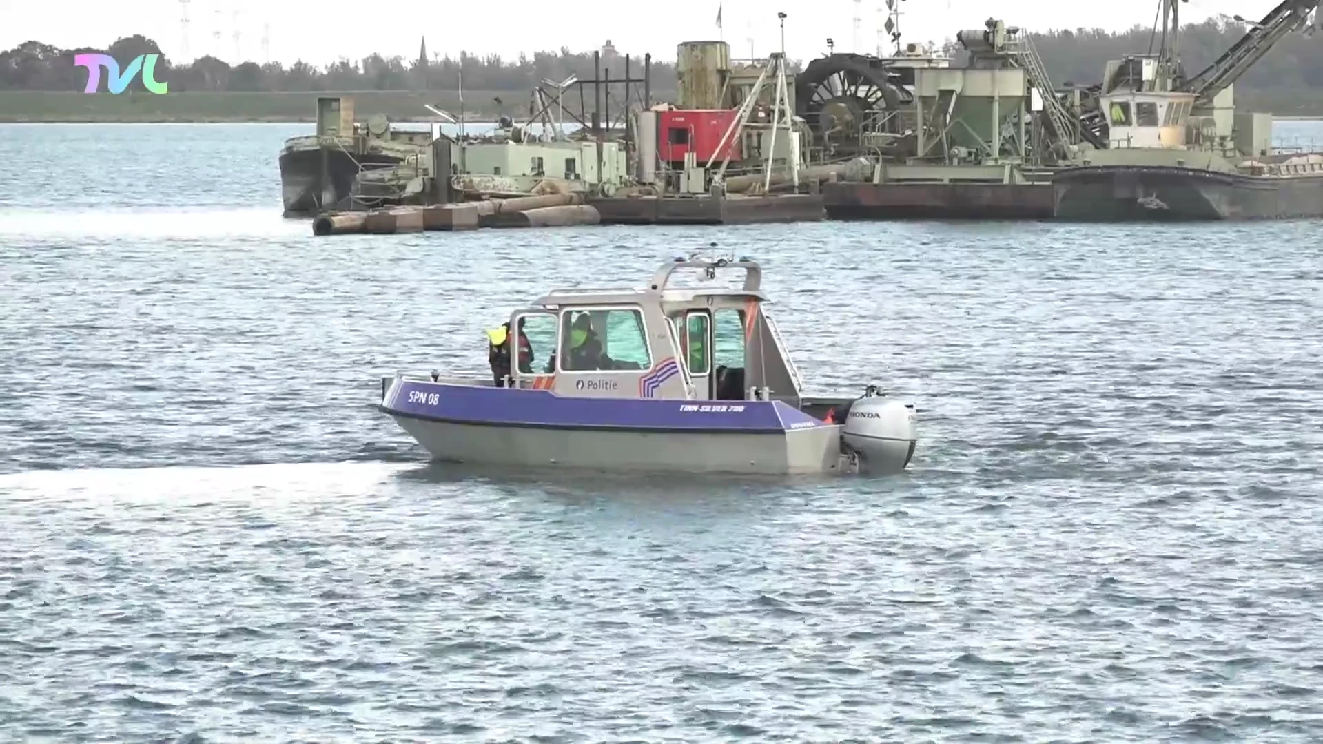 Hoofdafbeelding voor artikel Baggerbedrijf meet schade…