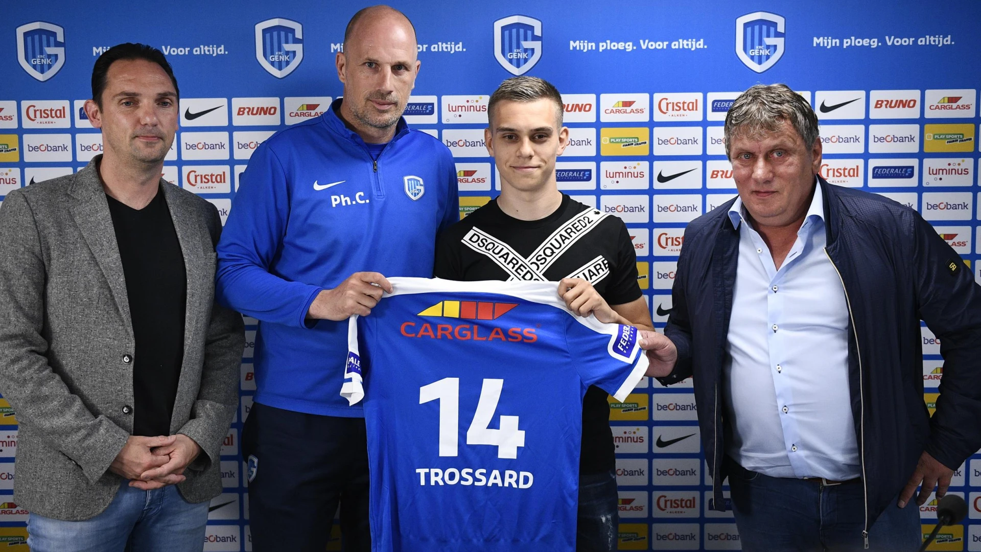 Hoofdafbeelding voor artikel Voetbalmakelaar Josy Comhair…