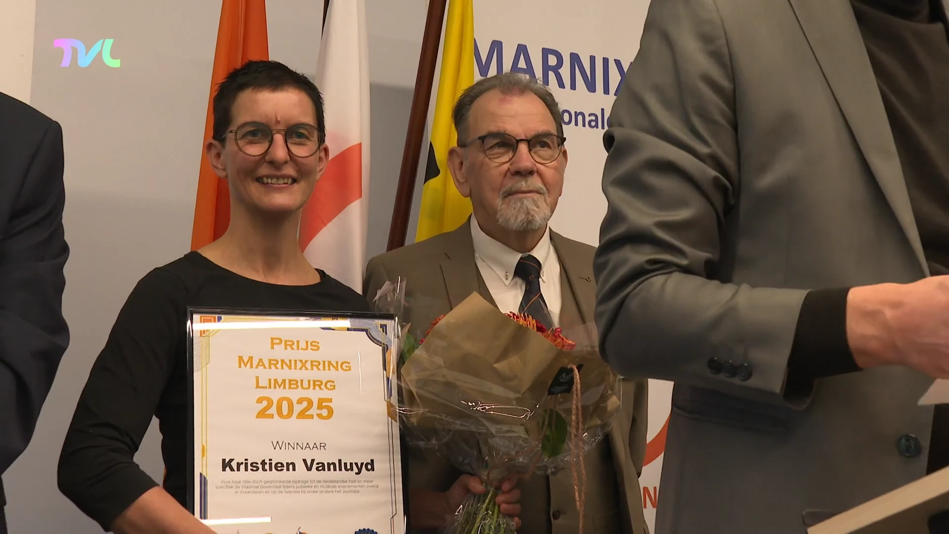 Hoofdafbeelding voor artikel Vlaamse doventolk Kristien…