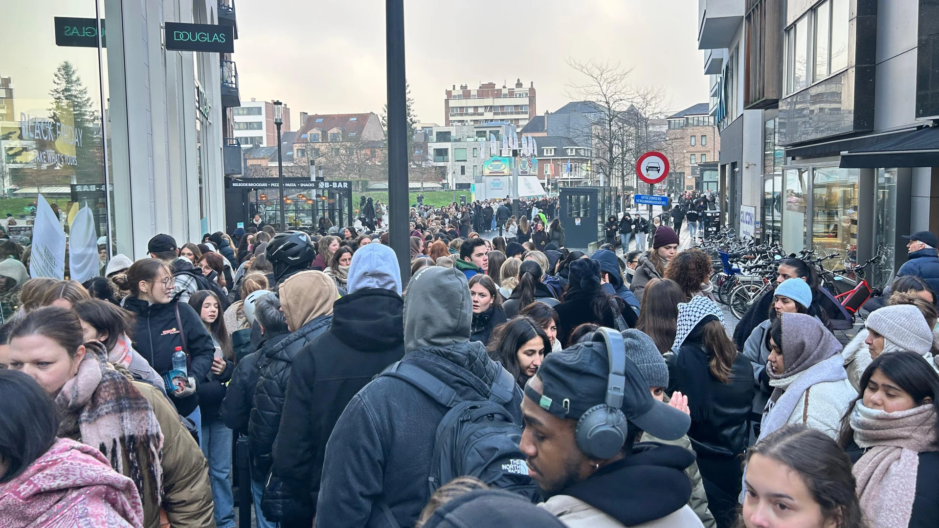 Hoofdafbeelding voor artikel Grootste Douglas opent in…