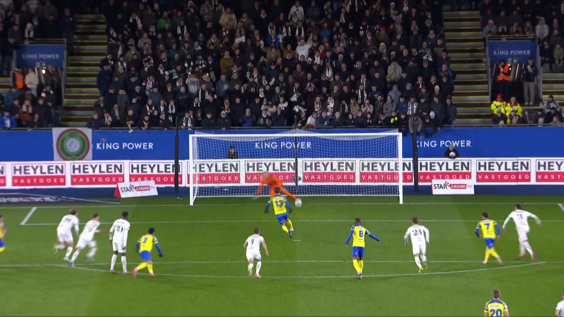 Hoofdafbeelding voor artikel Volwassen STVV vol vertrouwen…