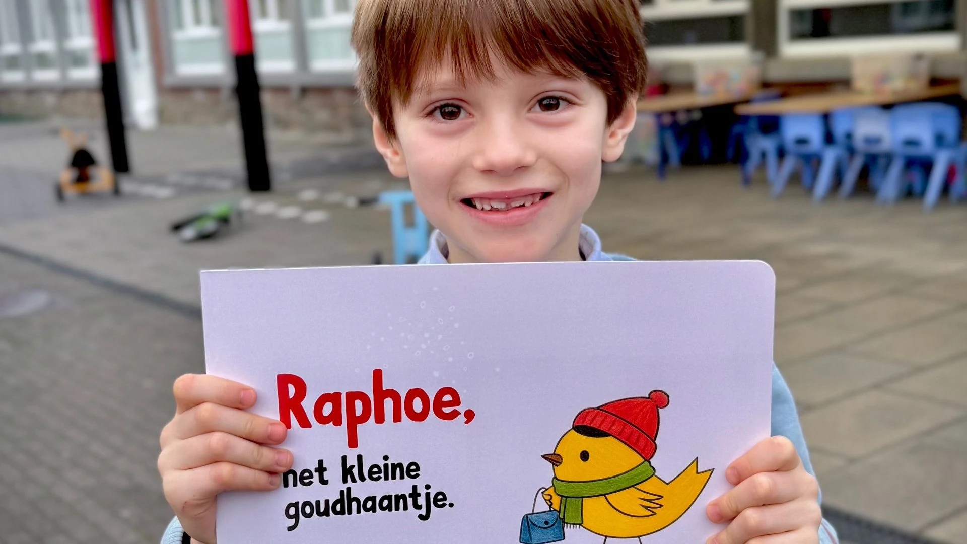 Hoofdafbeelding voor artikel Zesjarige schrijft kinderboekje…