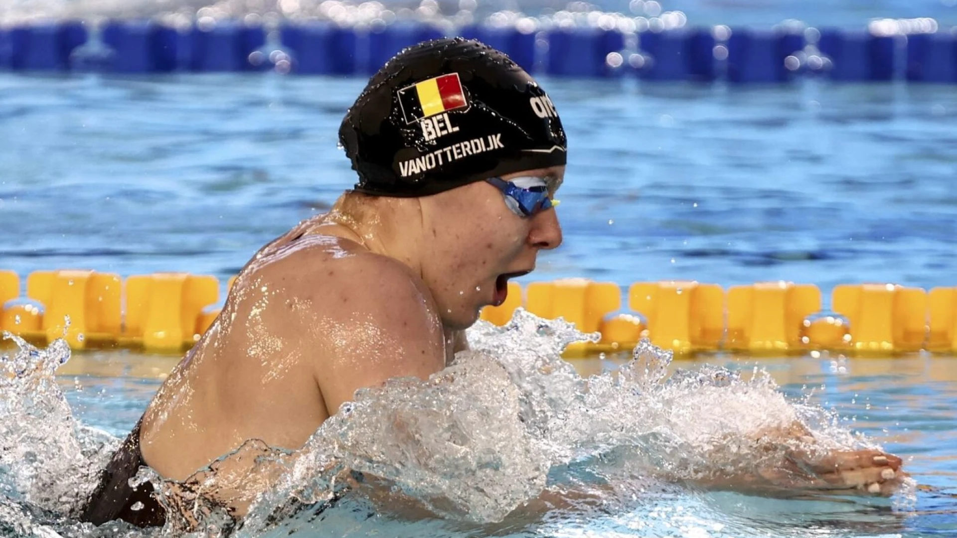 Hoofdafbeelding voor artikel Opnieuw zilver voor Roos Vanotterdijk…