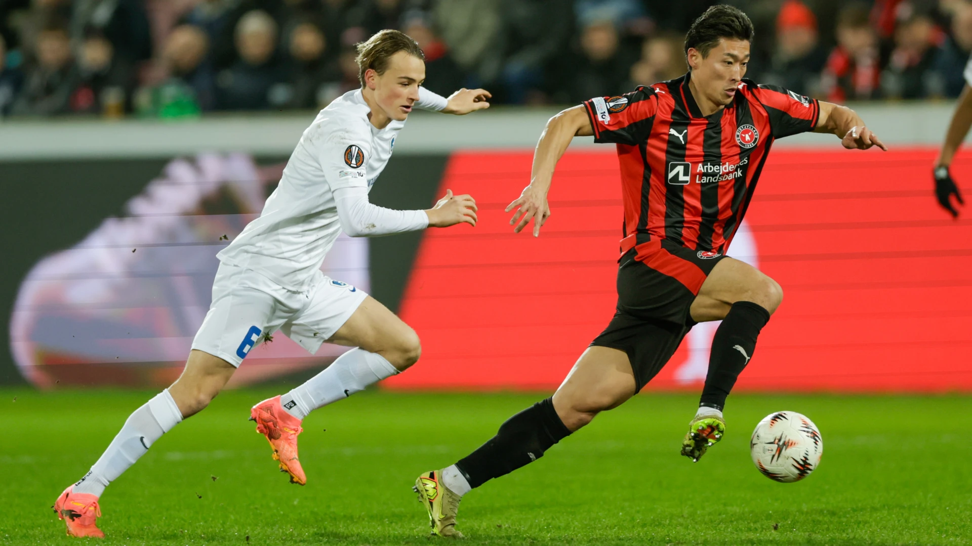 Racing Genk lijdt derde nederlaag op rij tegen Deense Midtjylland