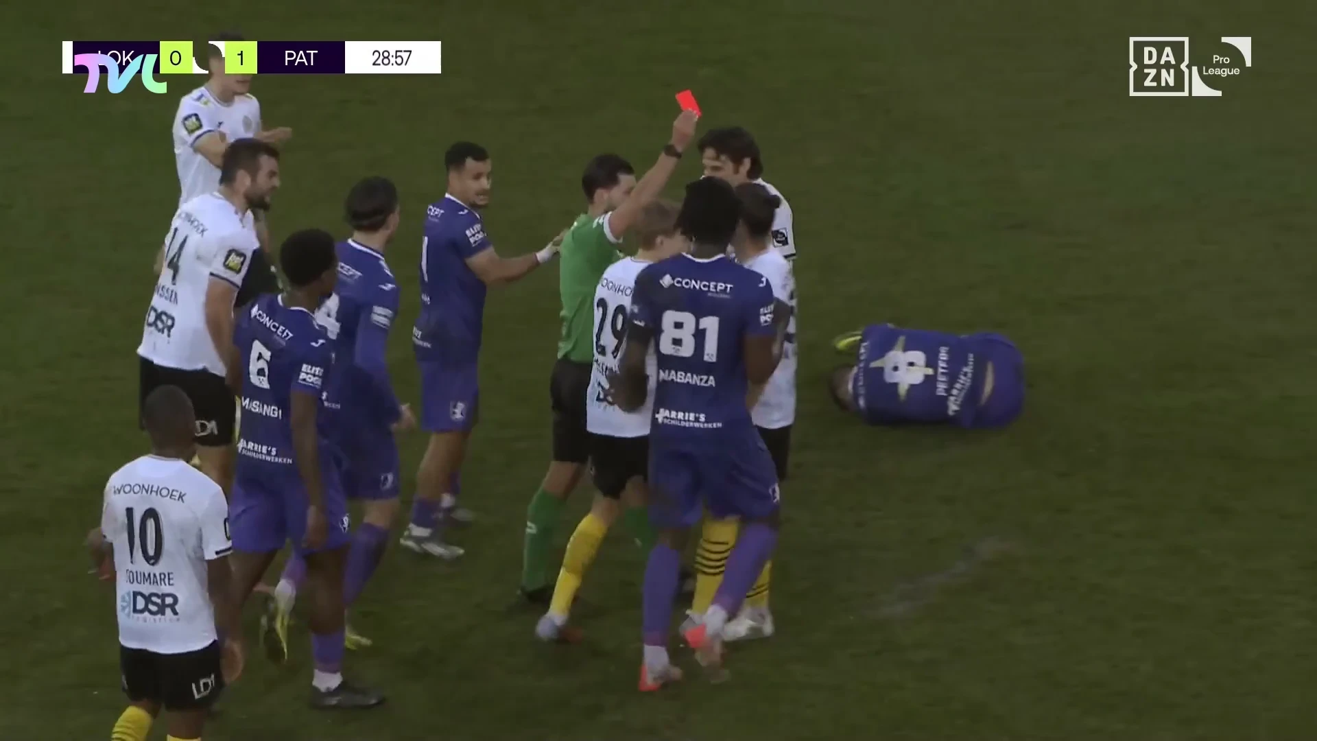 Hoofdafbeelding voor artikel Stijn Stijnen krijgt rood…