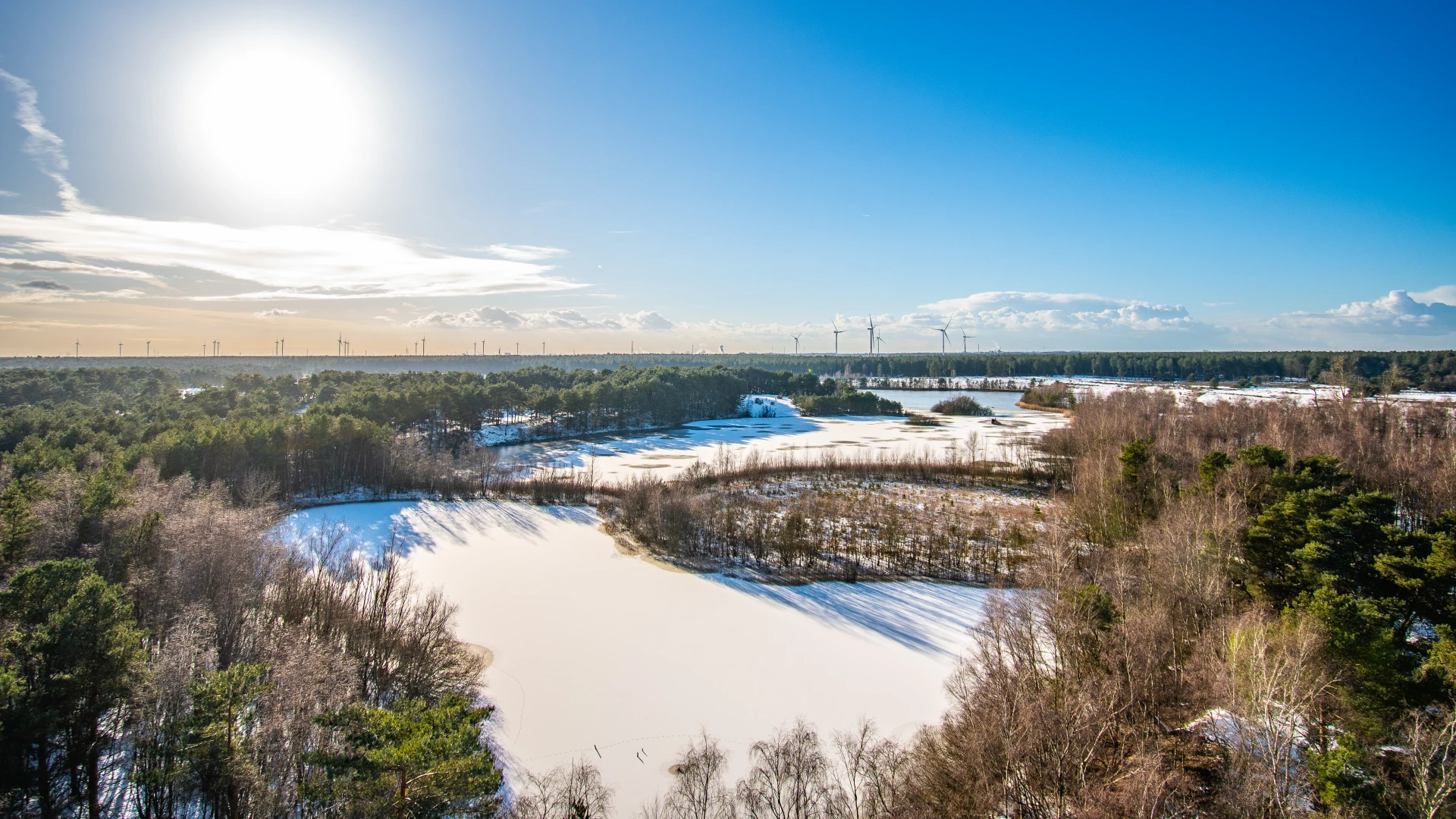 Code geel voor gladheid vanaf 16 uur: "Strooizout kan zijn werk moeilijker doen bij sneeuwval"