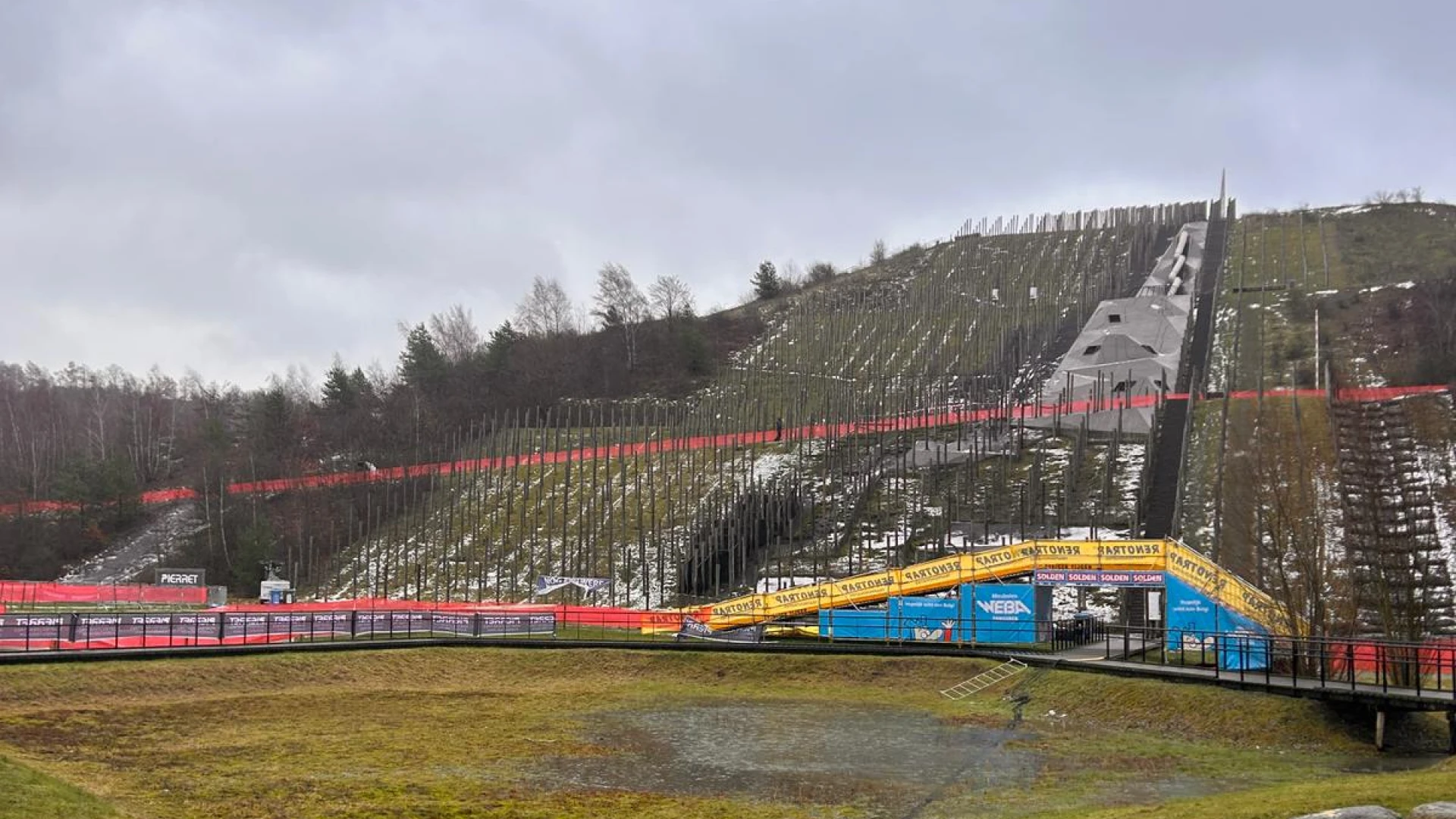 Hoofdafbeelding voor artikel Beringen klaar voor BK veldrijden…