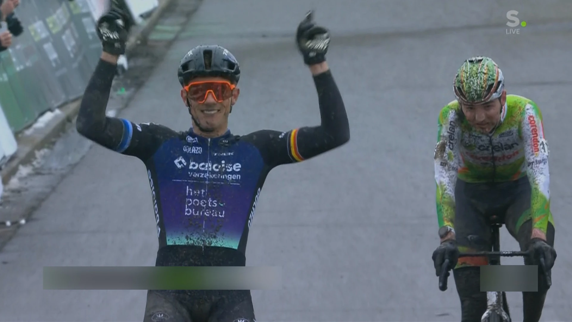 Thibau Nys pakt Belgische titel veldrijden in Beringen