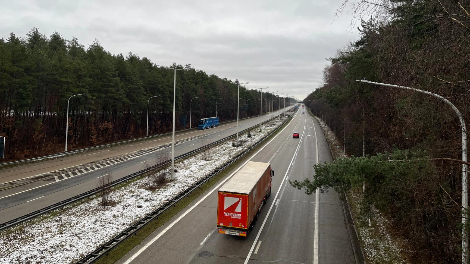 Dodelijk verkeersongeval in Genk: E314 volledig afgesloten