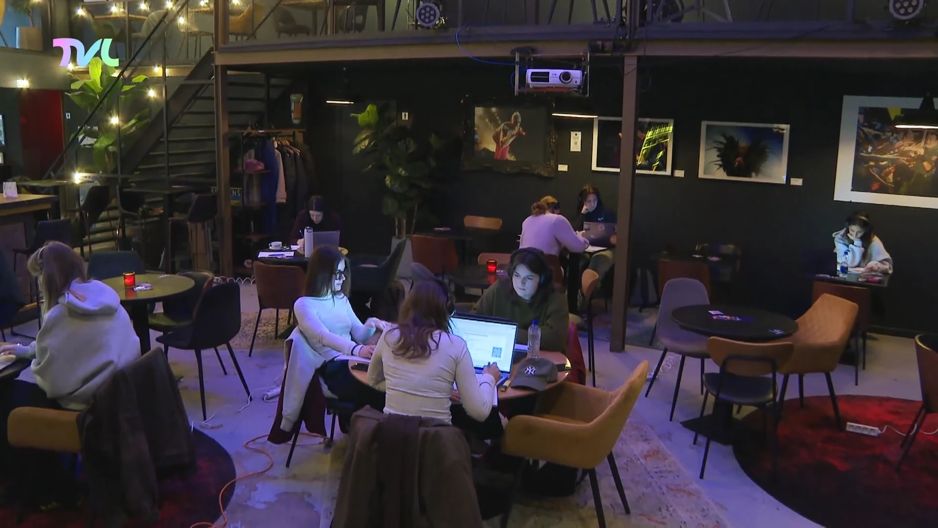 Hoofdafbeelding voor artikel 1.200 studenten in Hasseltse…