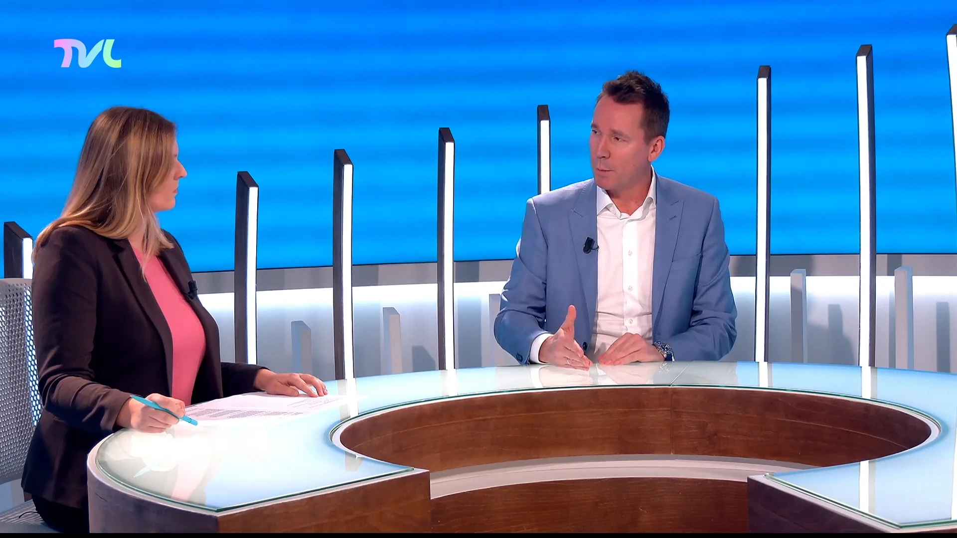 Hoofdafbeelding voor artikel Jo Brouns (cd&v) wil minder…