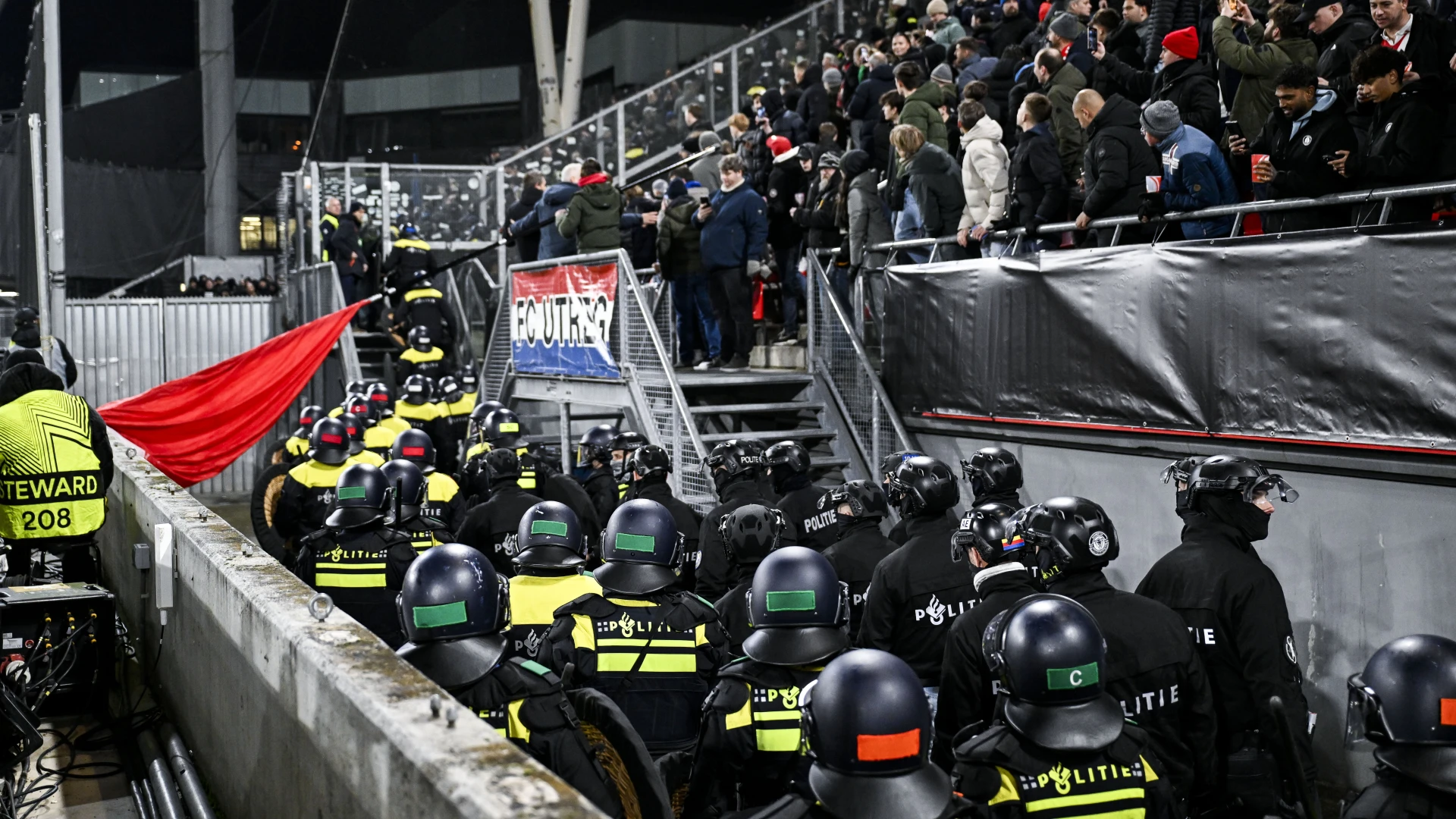 Hoofdafbeelding voor artikel Genk supporters overwegen…