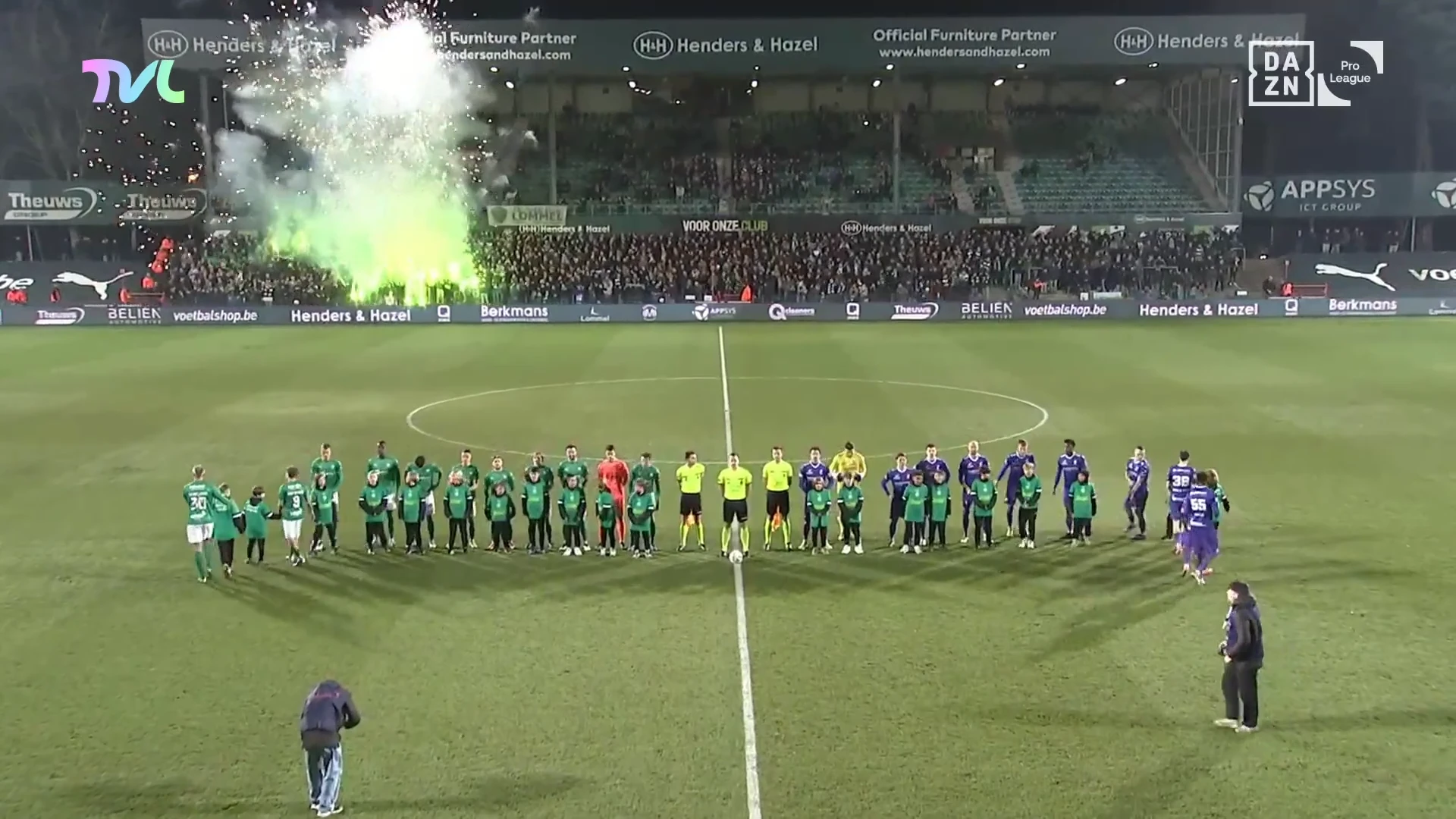 Hoofdafbeelding voor artikel Zes stadionverboden voor supporters…