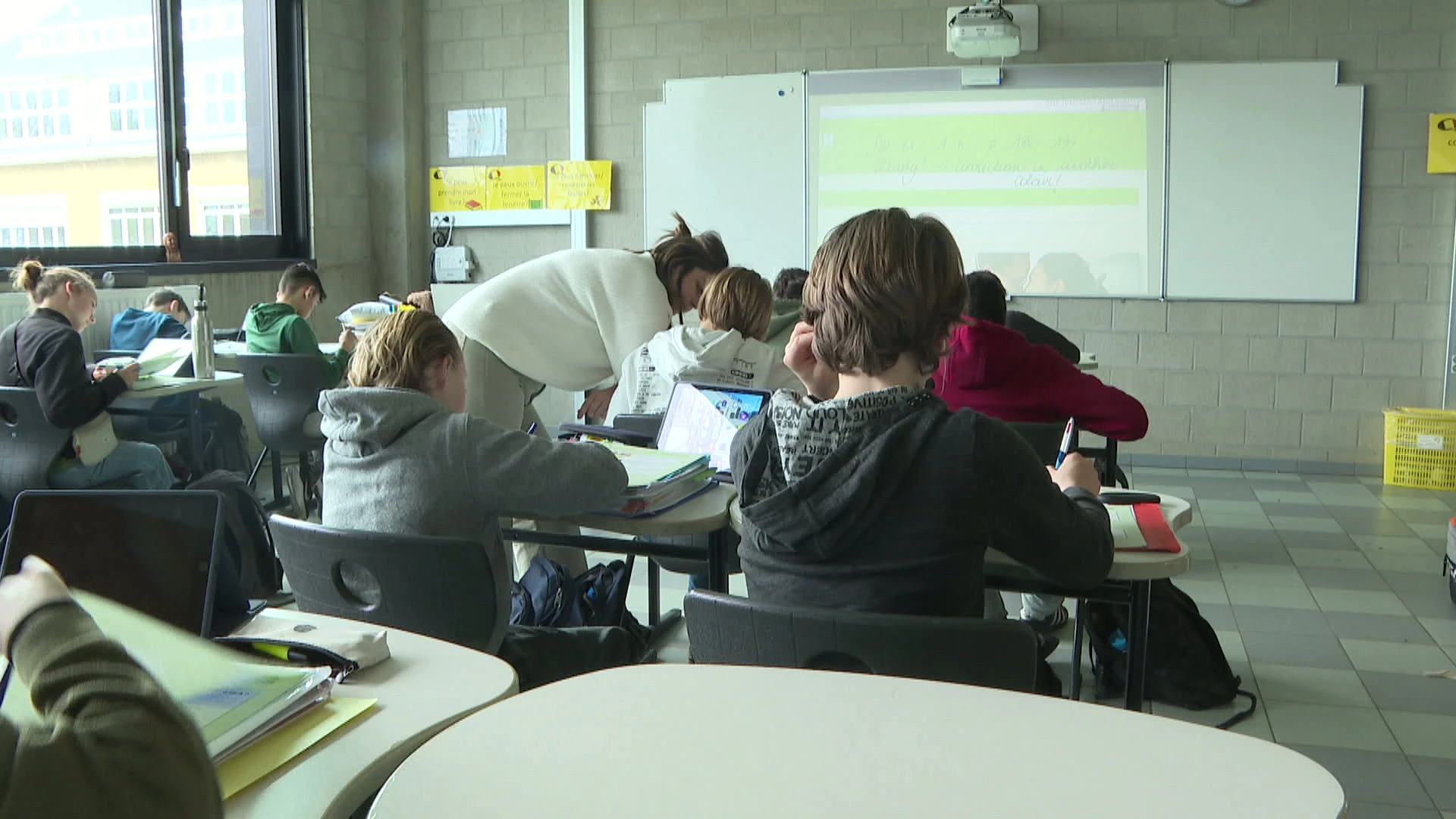 Hoofdafbeelding voor artikel Scholenoorlog in Hasselt:…