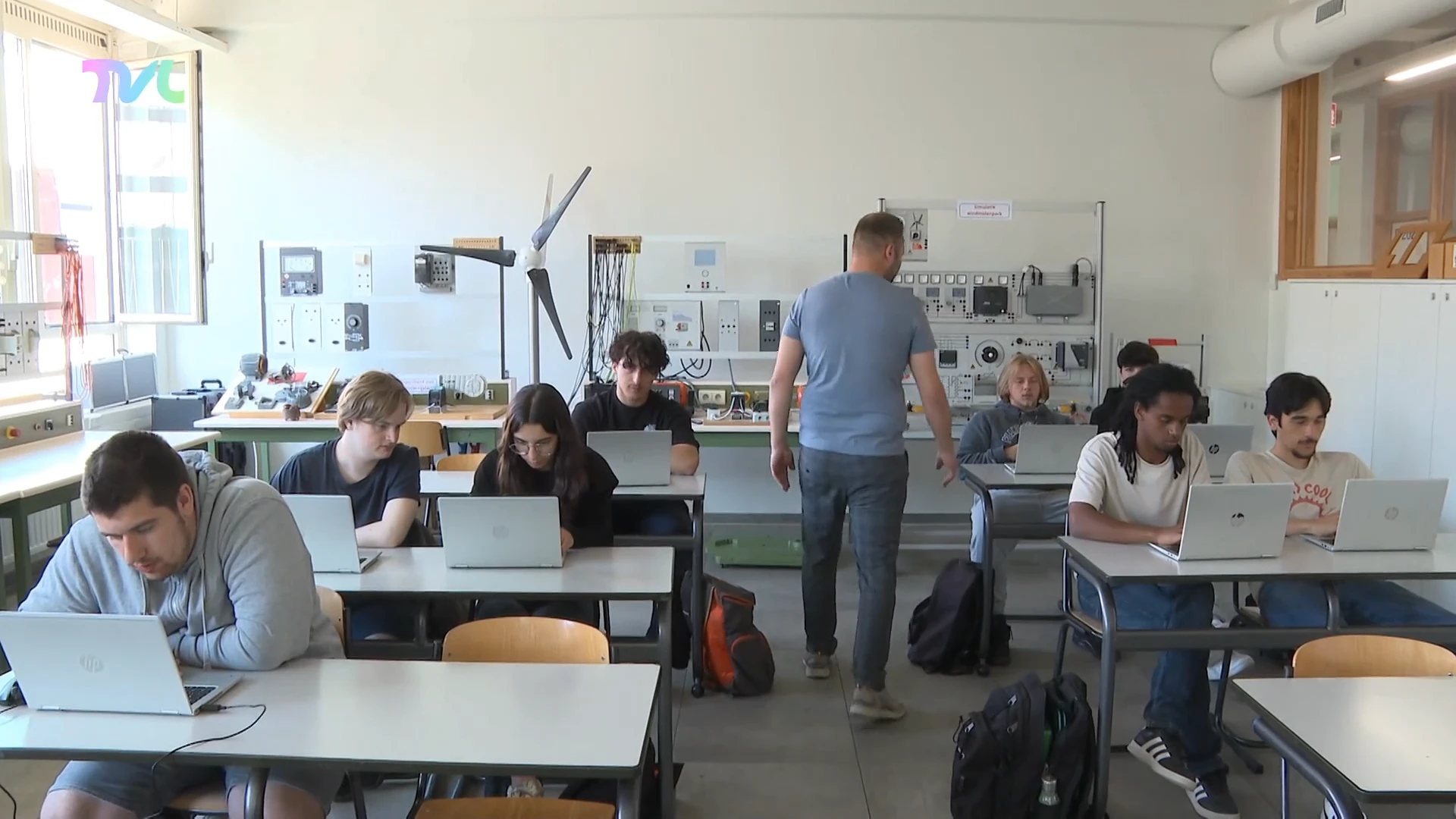 Meer dan de helft van de leerkrachten staat op de rand van een burn-out