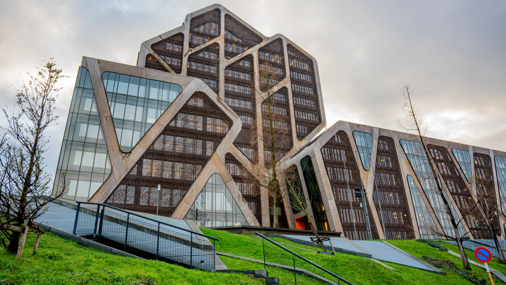 Hoofdafbeelding voor artikel Aannemer uit Houthalen-Helchteren…