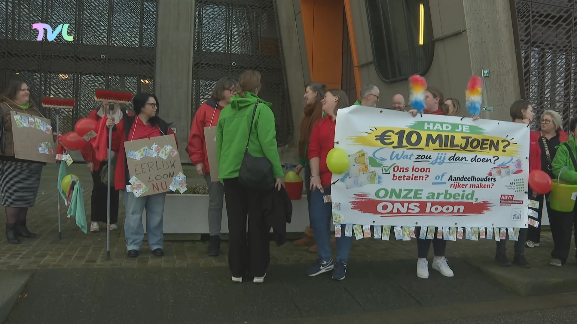 Hoofdafbeelding voor artikel Huishoudhulpen trekken opnieuw…