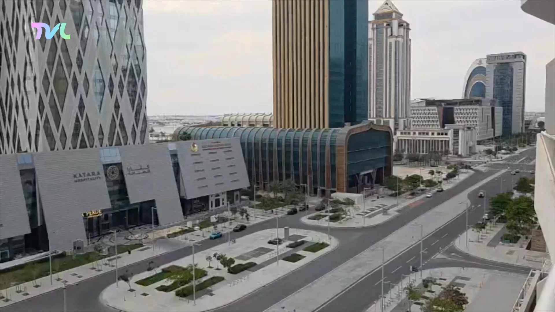 Hoofdafbeelding voor artikel Explosies en lege straten:…