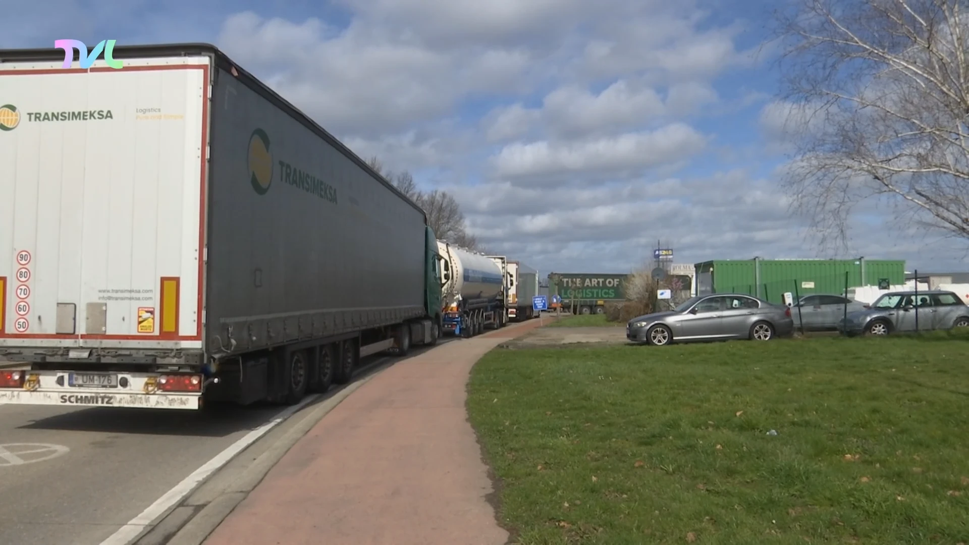 Hoofdafbeelding voor artikel Trucks zorgen voor lange files…