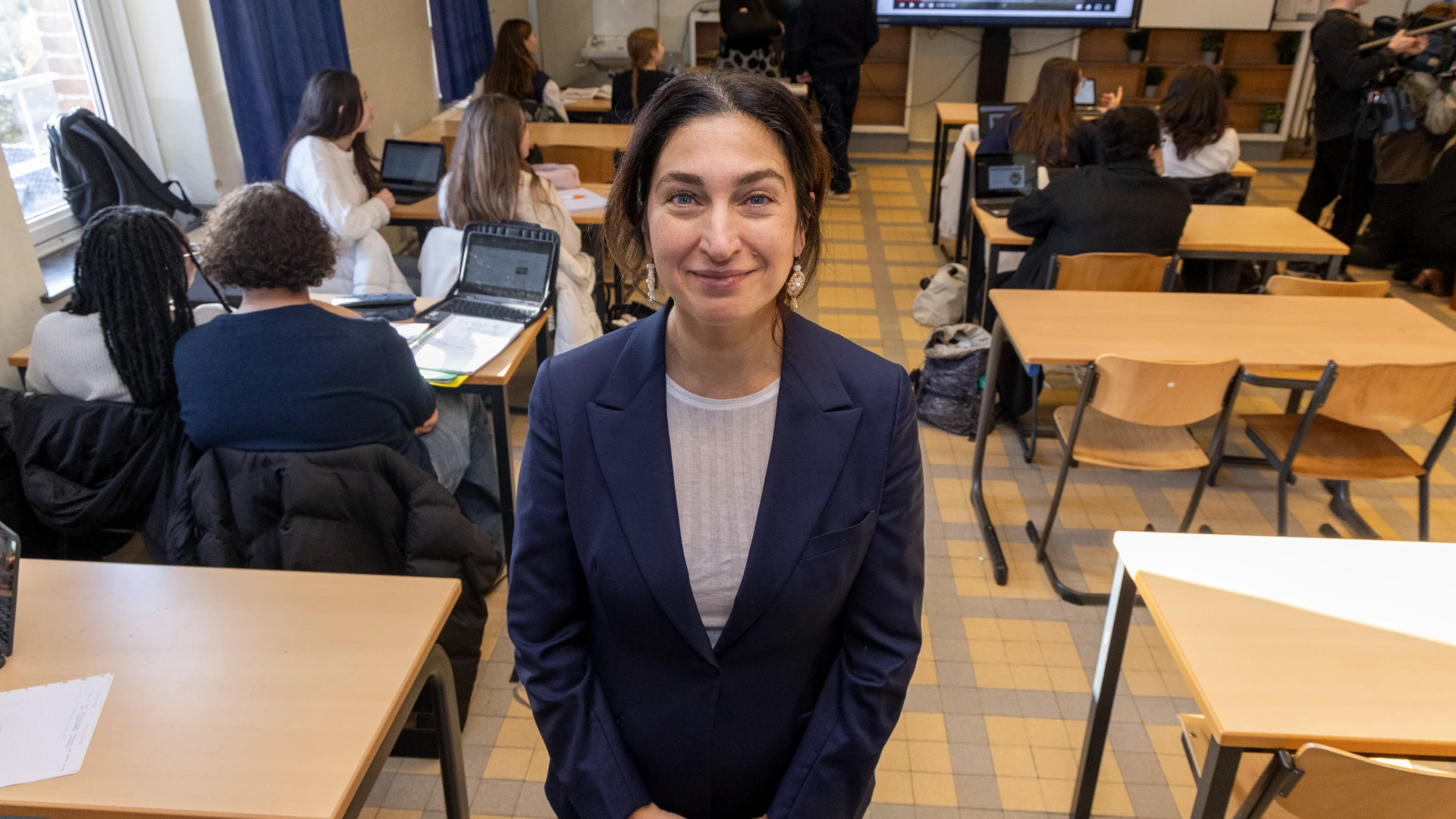 Hoofdafbeelding voor artikel Demir beperkt besparing in…