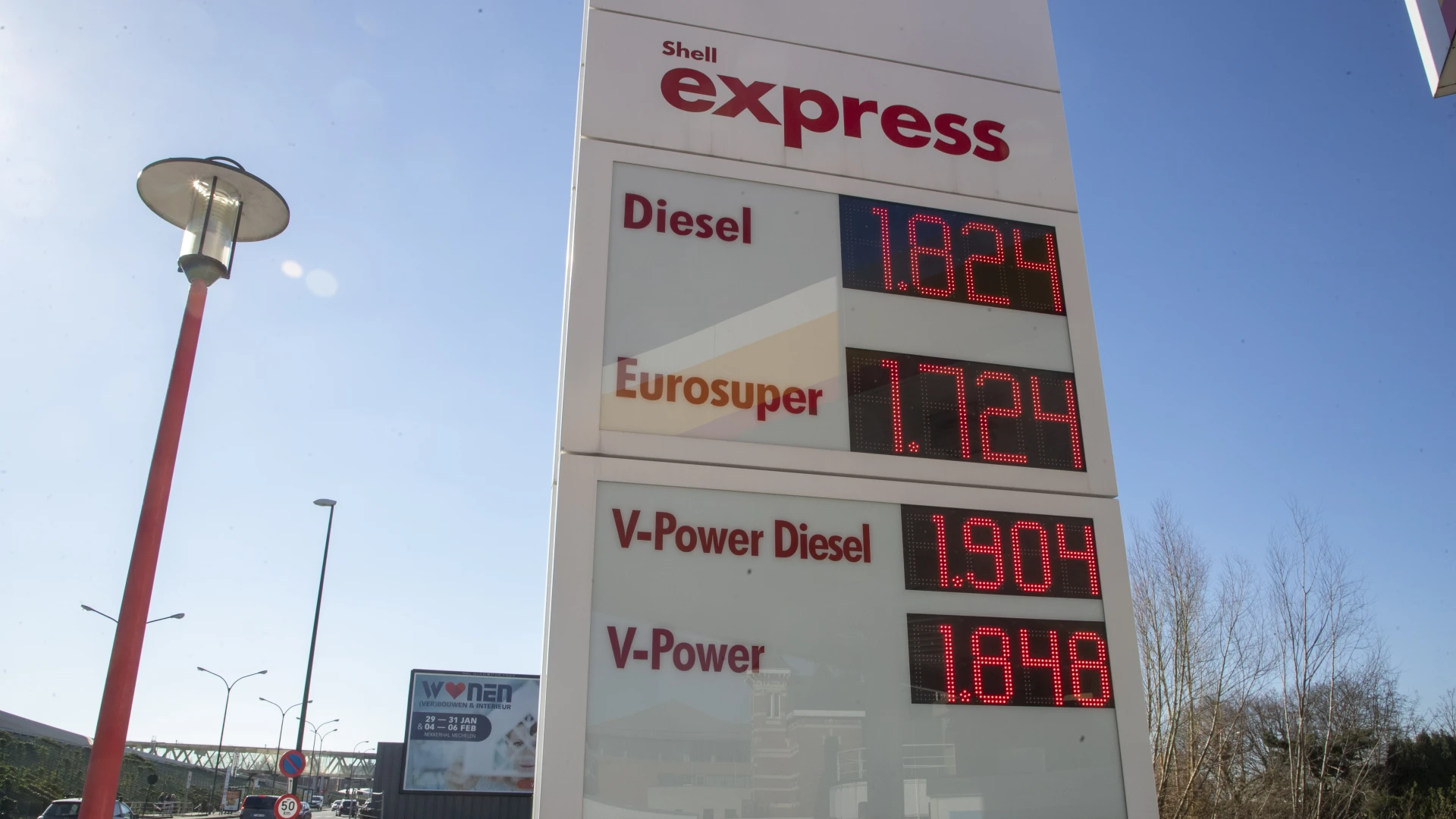 Hoofdafbeelding voor artikel Opnieuw file na tanktoerisme…