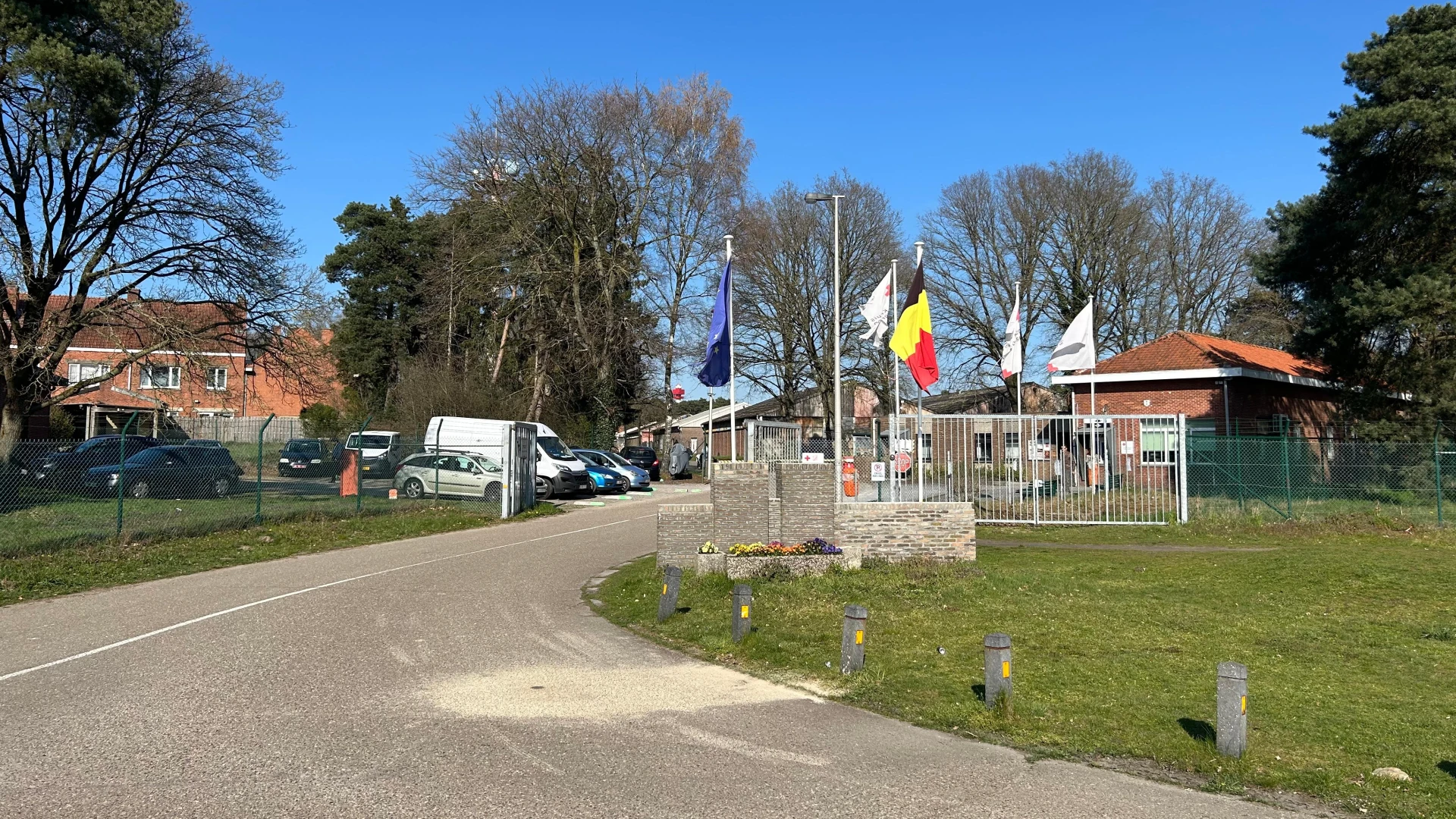 Asielcentrum verdwijnt, Defensie wil kazerne Helchteren weer militair gaan gebruiken