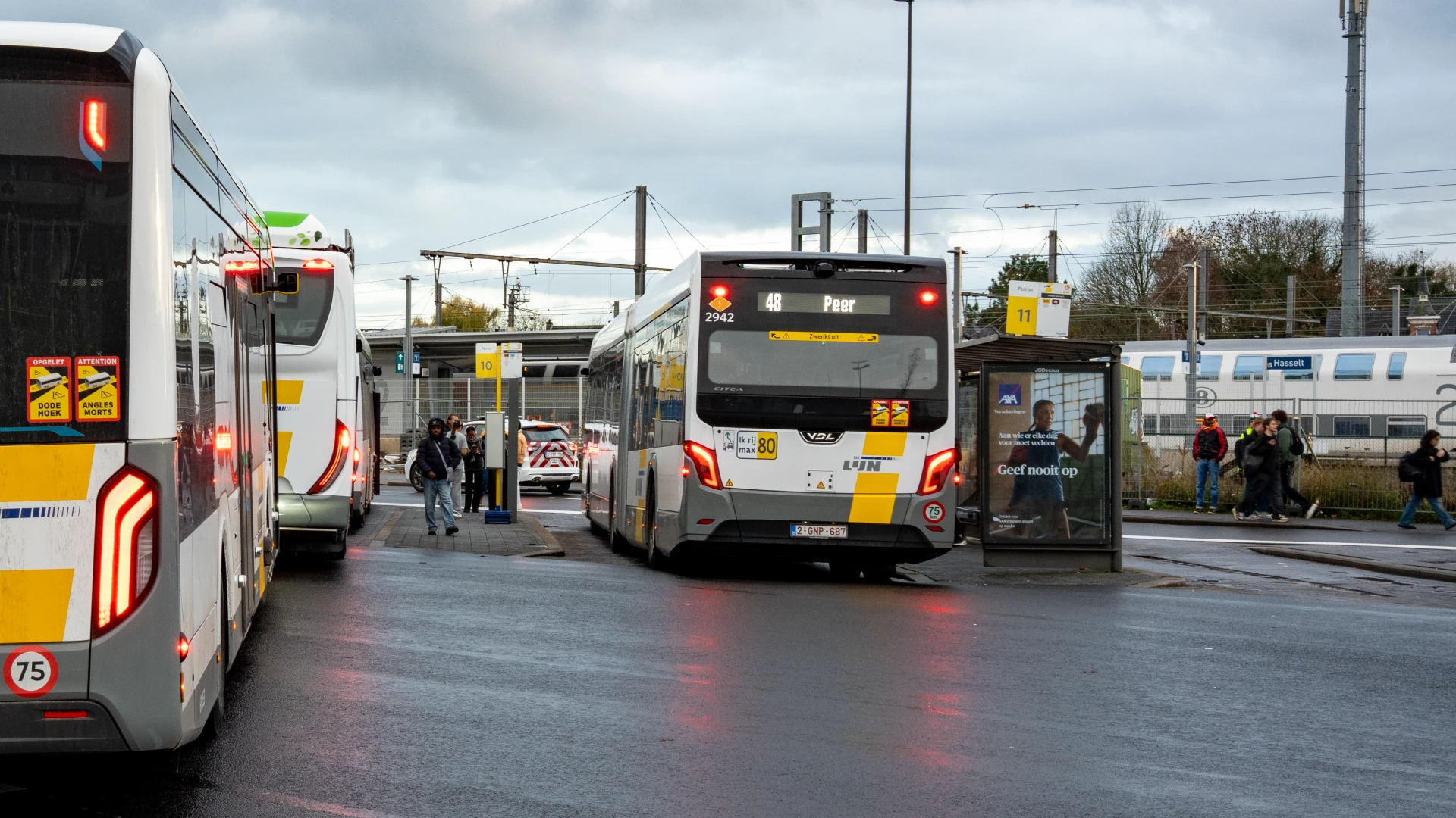 Hoofdafbeelding voor artikel De Lijn komt plots met nieuw…