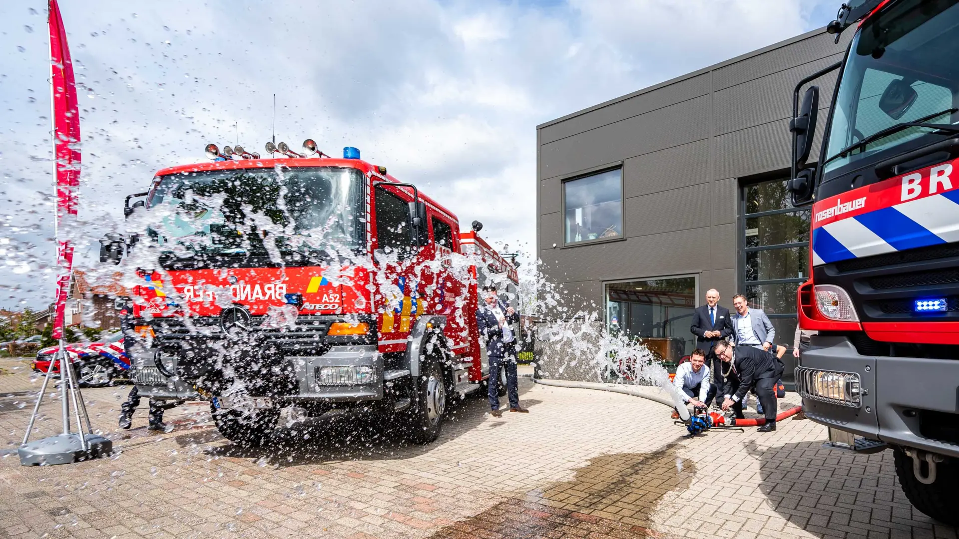 Unieke internationale samenwerking: snelste brandweerpost komt ter plaatse in grensregio