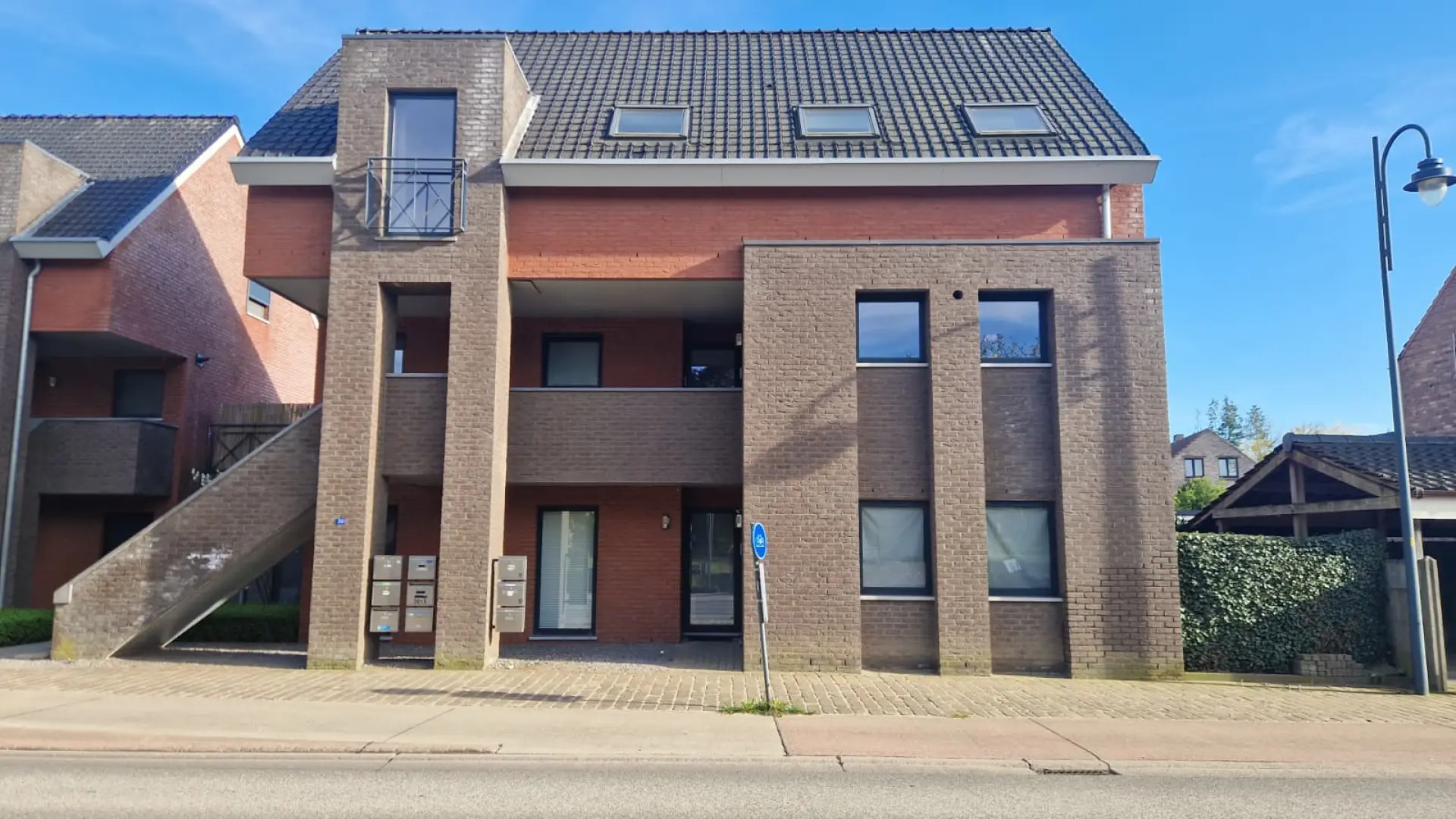 Hoofdafbeelding voor artikel Man die badkamer opblies in…