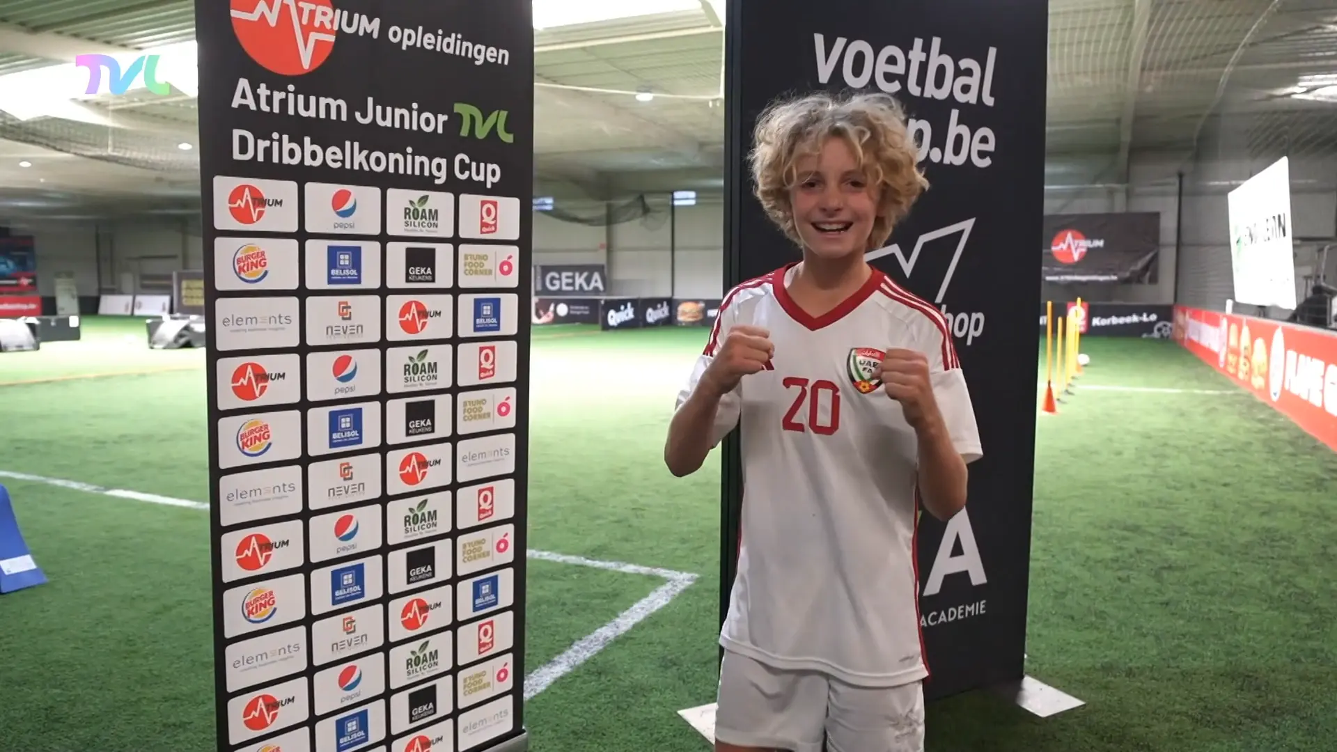 Hoofdafbeelding voor artikel Dribbelkoning Junior: Bente…