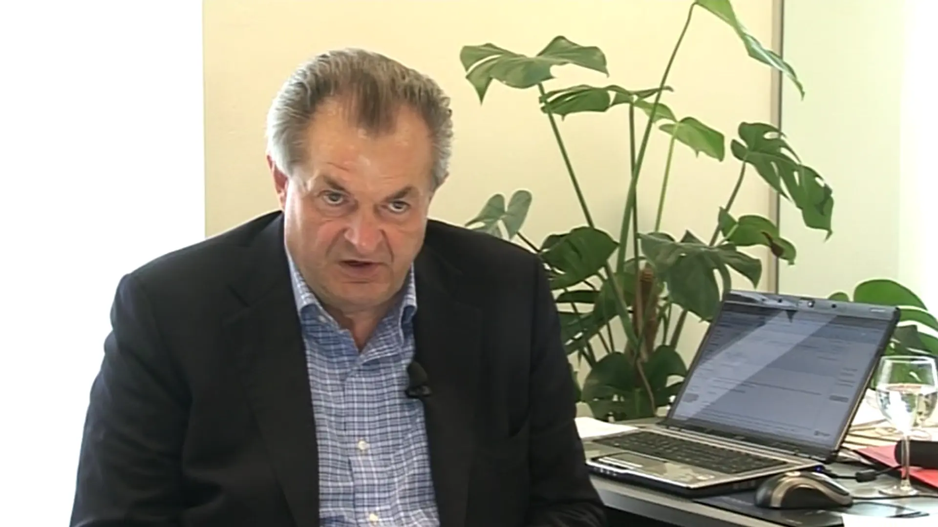 Hoofdafbeelding voor artikel Strafpleiter Vic Van Aelst…