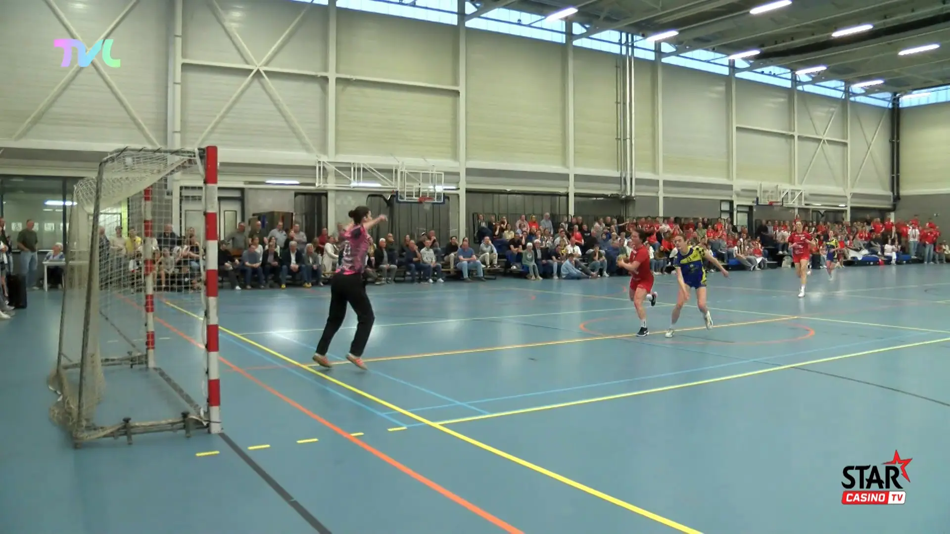 Hoofdafbeelding voor artikel Dames Sporting Pelt pakken…