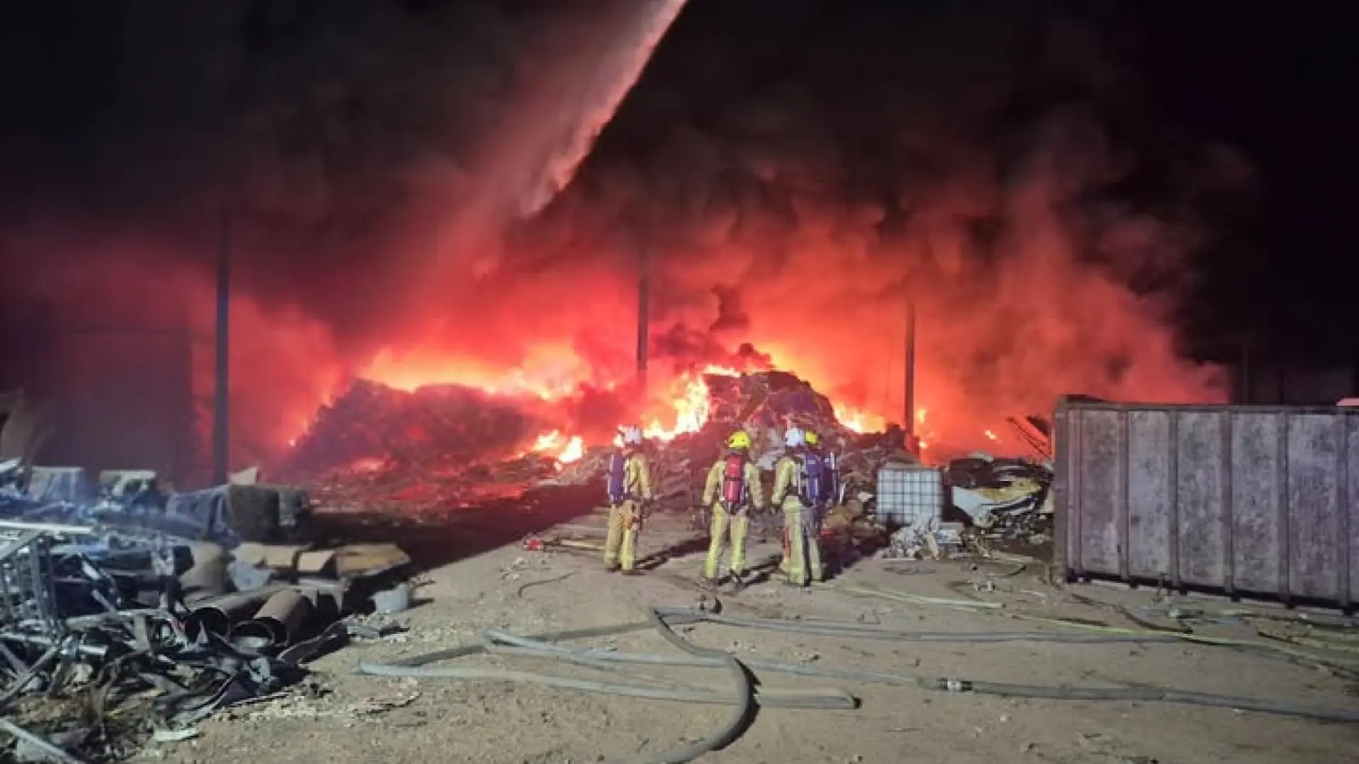 Hoofdafbeelding voor artikel Brand op Maatheide in Lommel:…