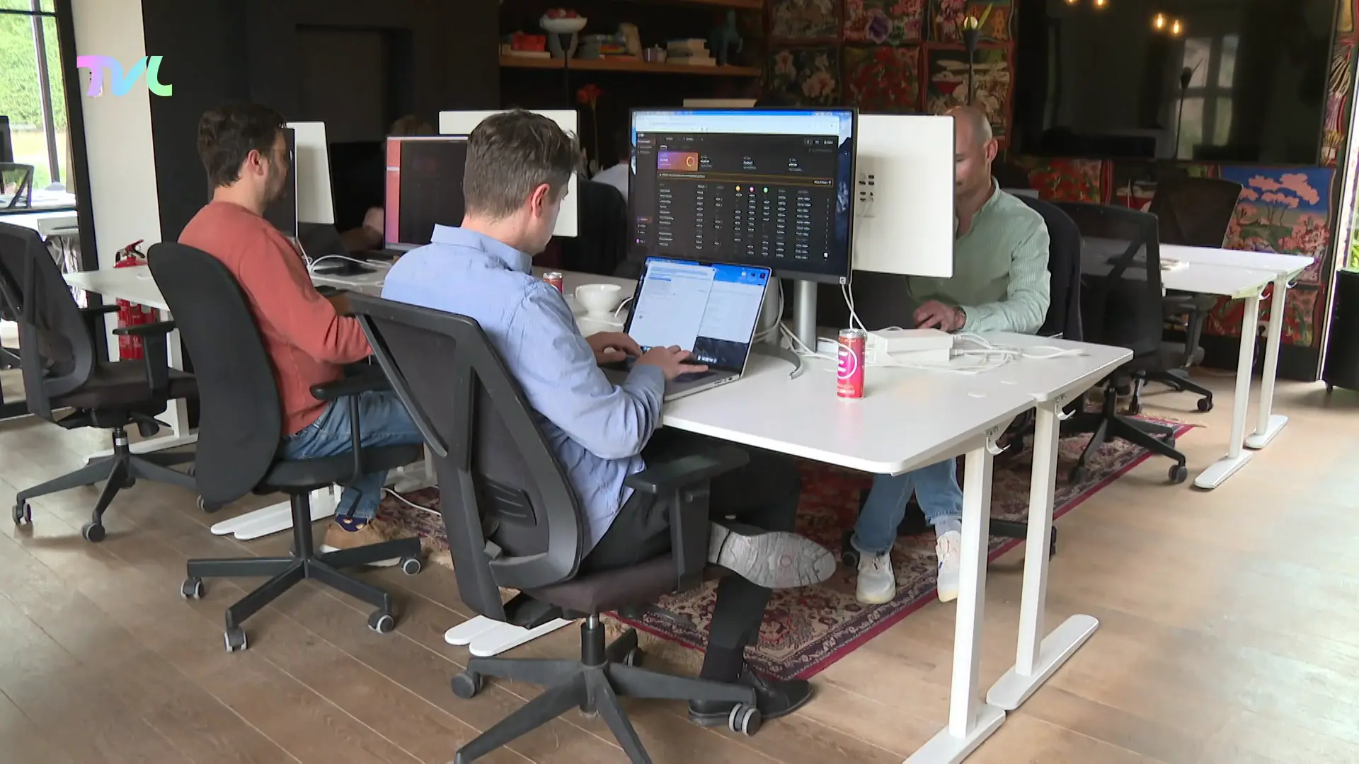 Hoofdafbeelding voor artikel EEVEE Mobility helpt fleetmanagers…
