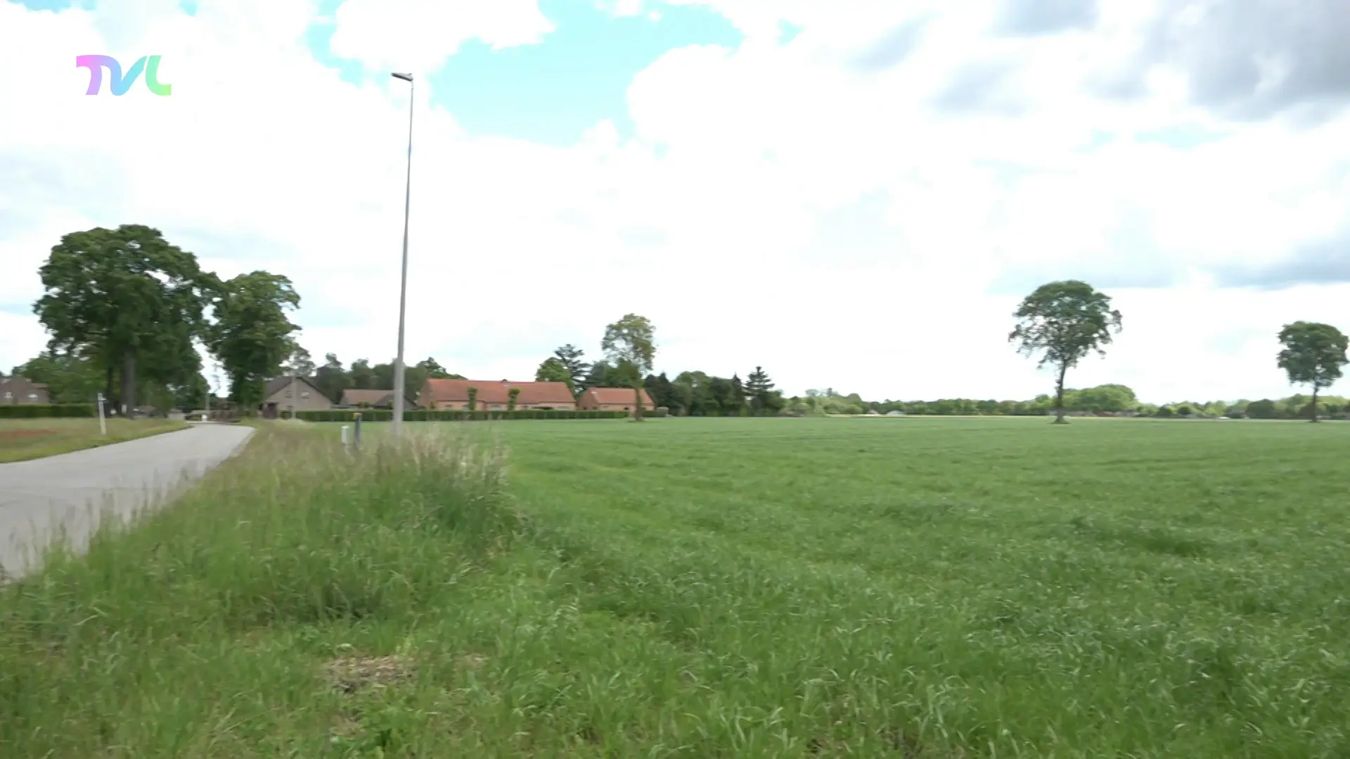 Hoofdafbeelding voor artikel Vlaams minister Jo Brouns…