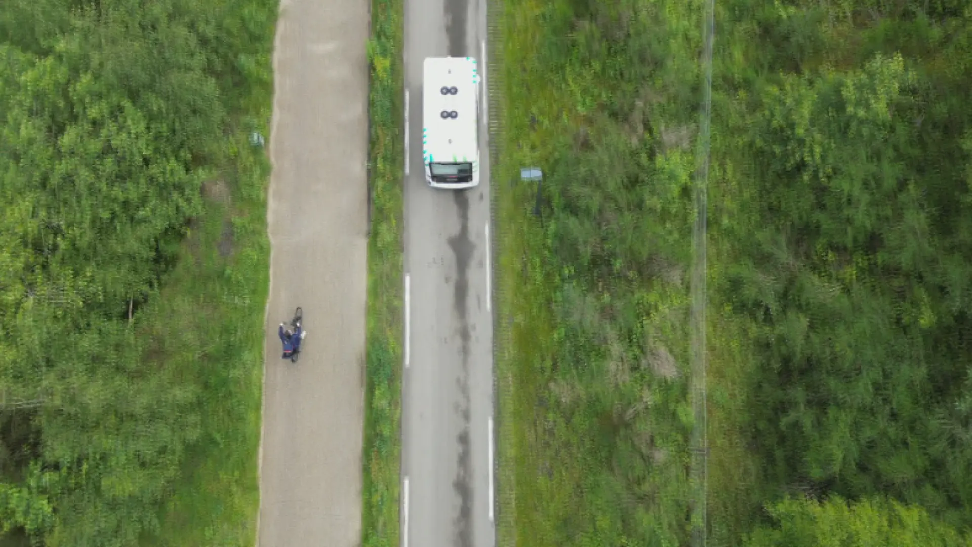 Hoofdafbeelding voor artikel Zelfrijdende voertuigen rijden…