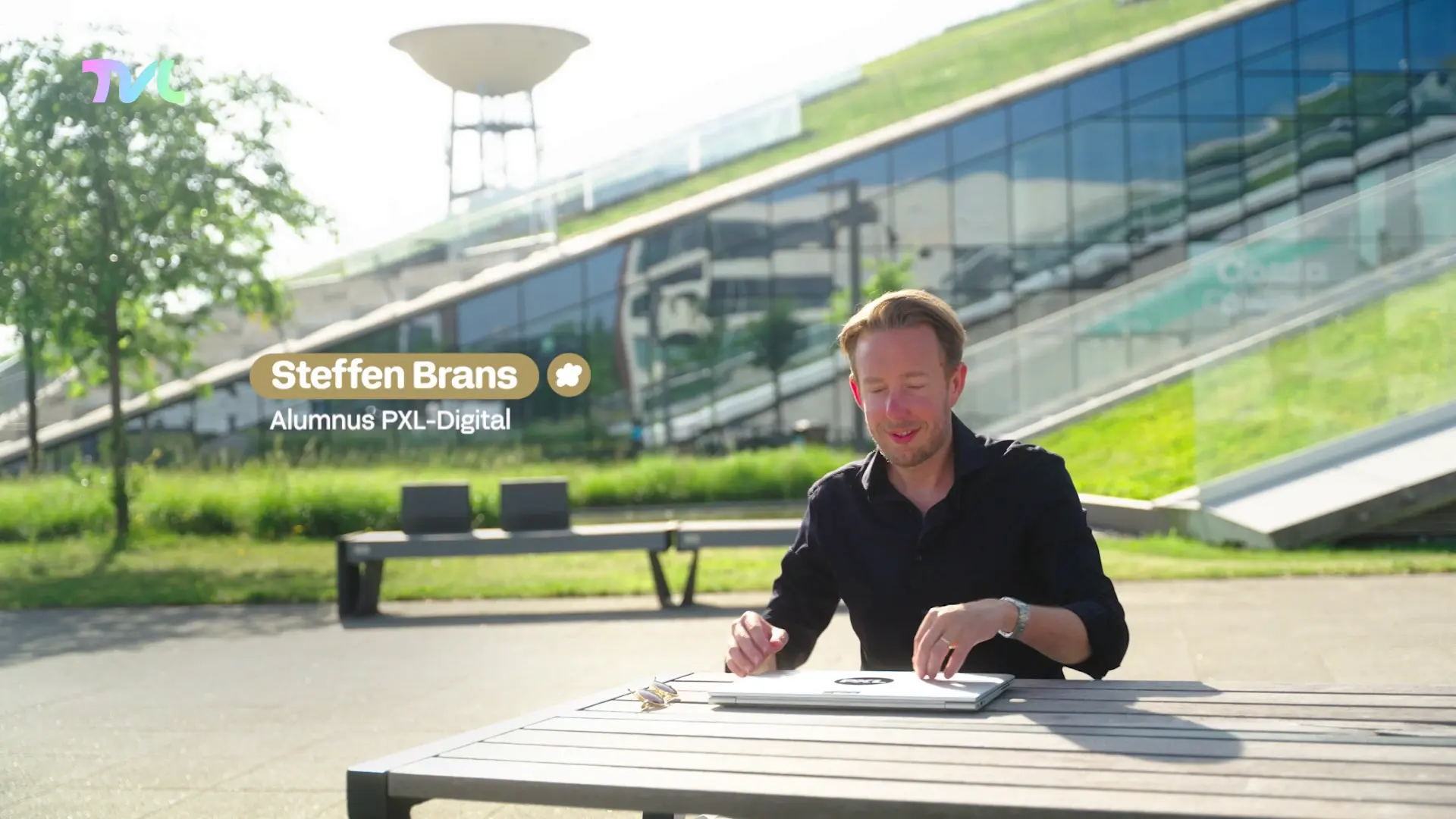 Hoofdafbeelding voor artikel PXL - Steffen Brans