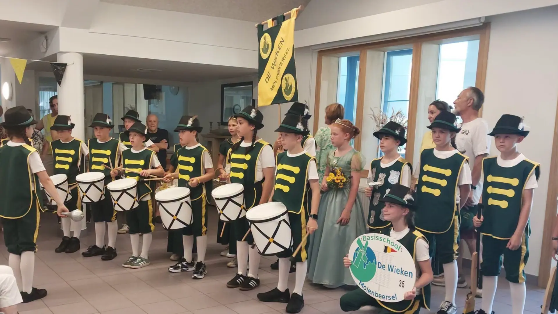 Hoofdafbeelding voor artikel Basisschool uit Molenbeersel…