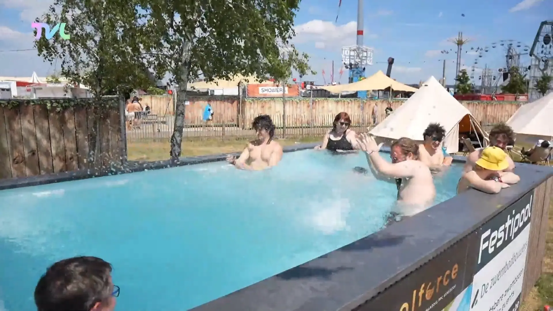 Hoofdafbeelding voor artikel Festivalzwembaden winnen terrein…