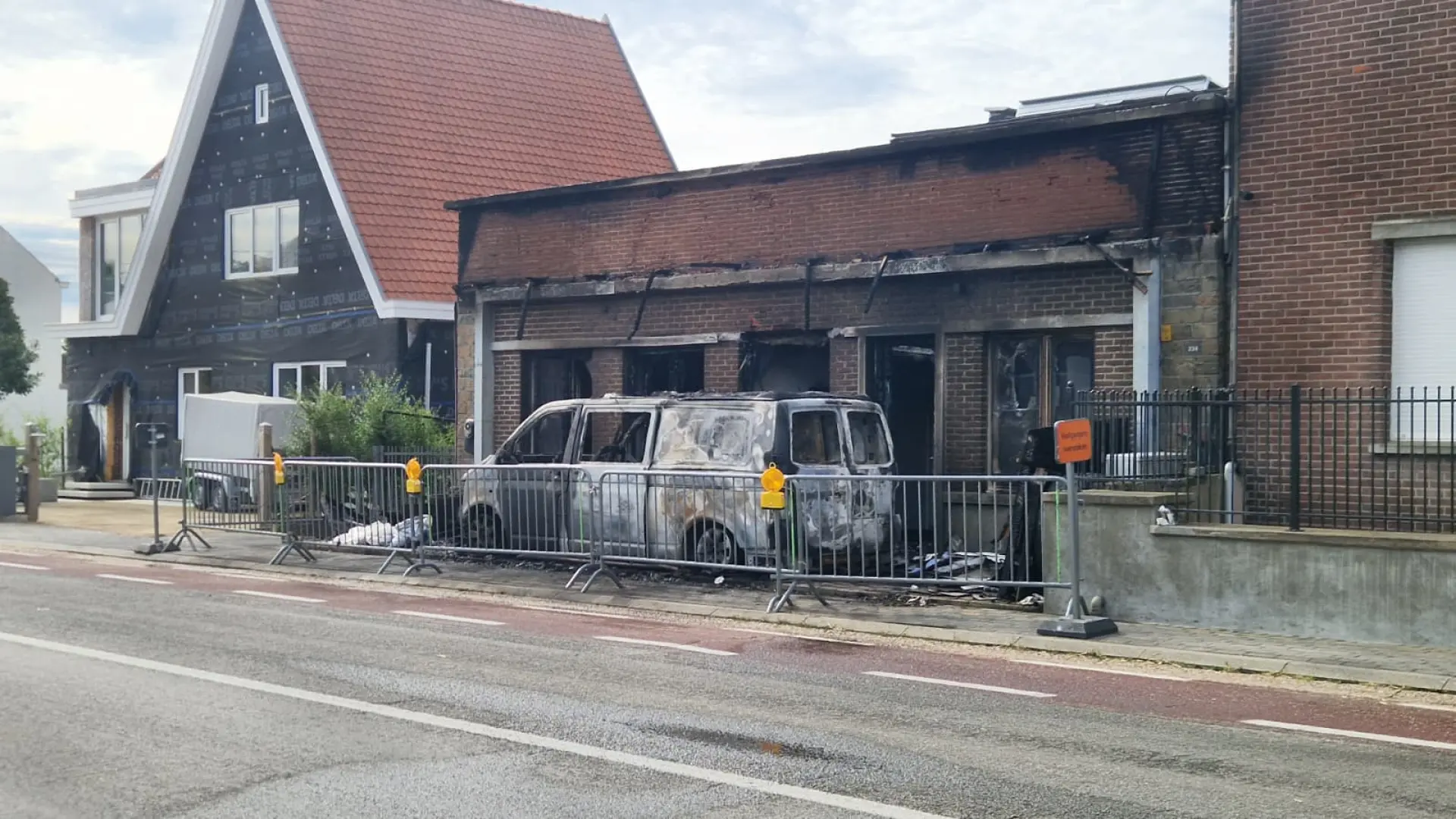 Hoofdafbeelding voor artikel Huis in brand in Zichen-Zussen-Bolder:…