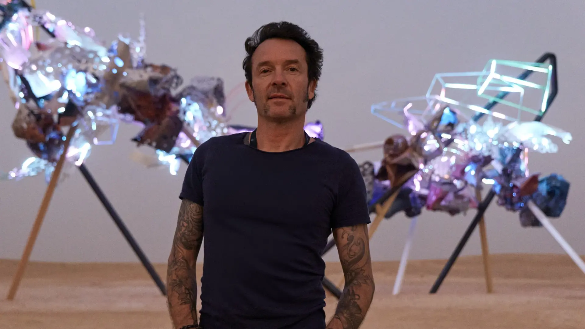 Hoofdafbeelding voor artikel Arne Quinze maakt kunstwerk…
